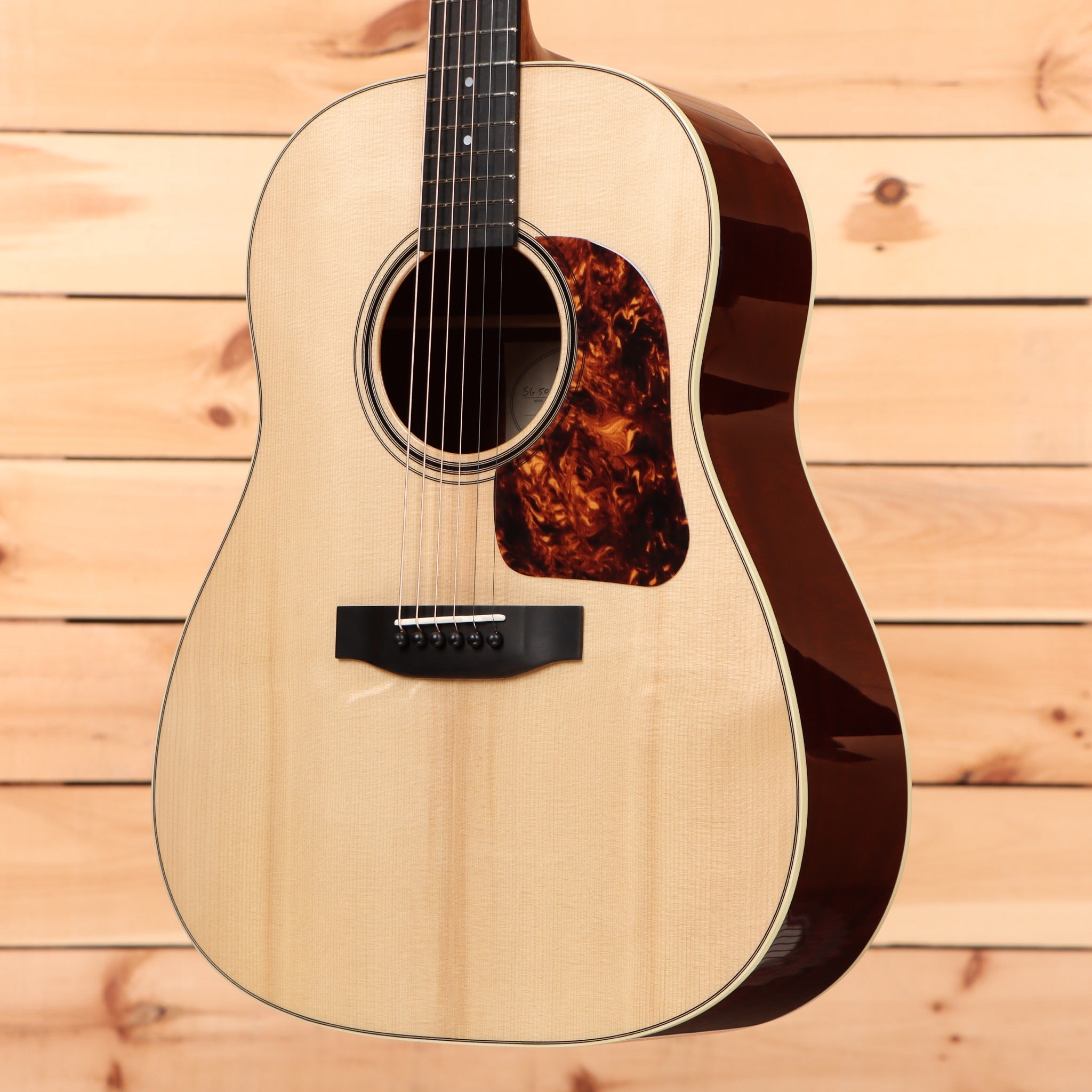 Gallagher SG50 dreadnought acoustic guitar natural finish with tortoiseshell pickguard