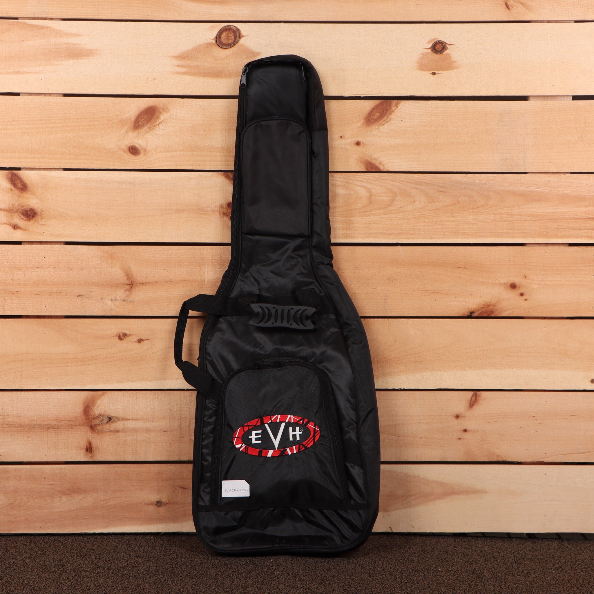 EVH Frankenstein Relic electric guitar case red emblem black gig bag