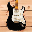 Fender Custom Shop Limited 1957 Stratocaster Relic electric guitar Aged Black with white pickguard