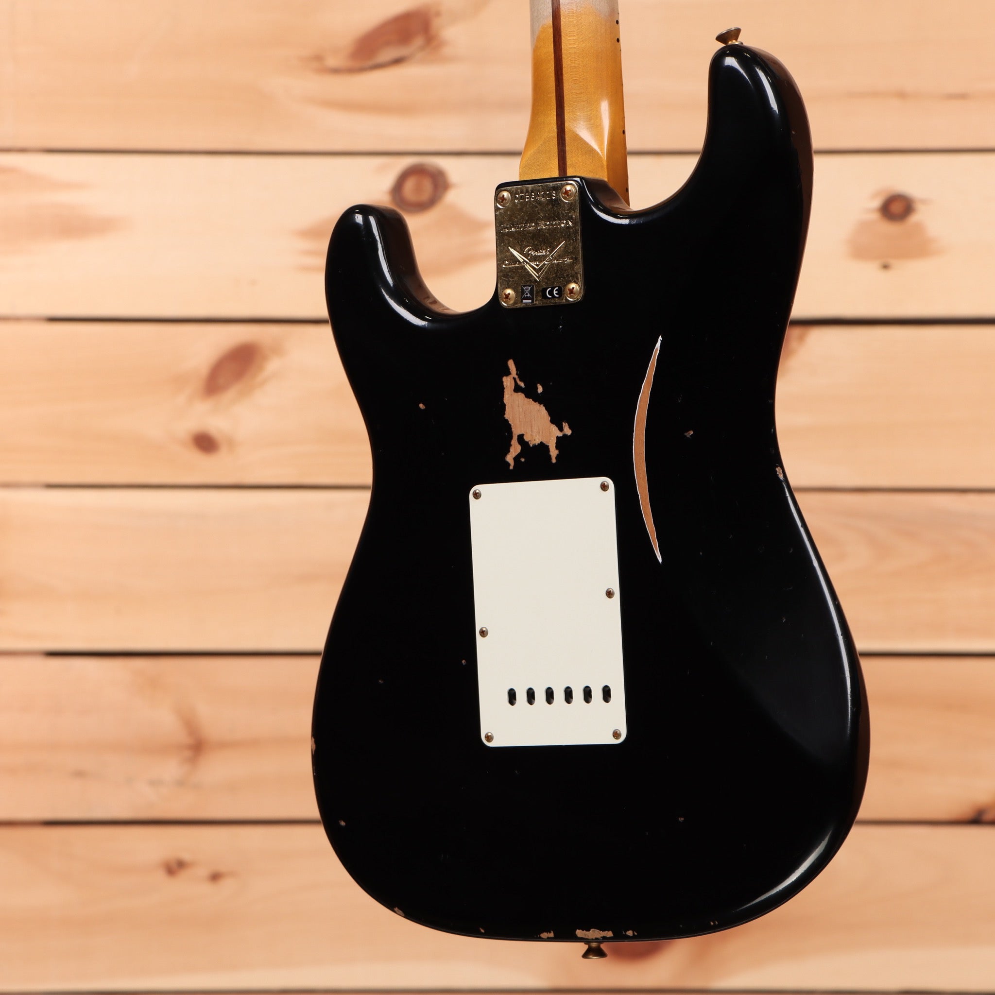 Fender Custom Shop Limited 1957 Stratocaster relic electric guitar aged black with white pickguard