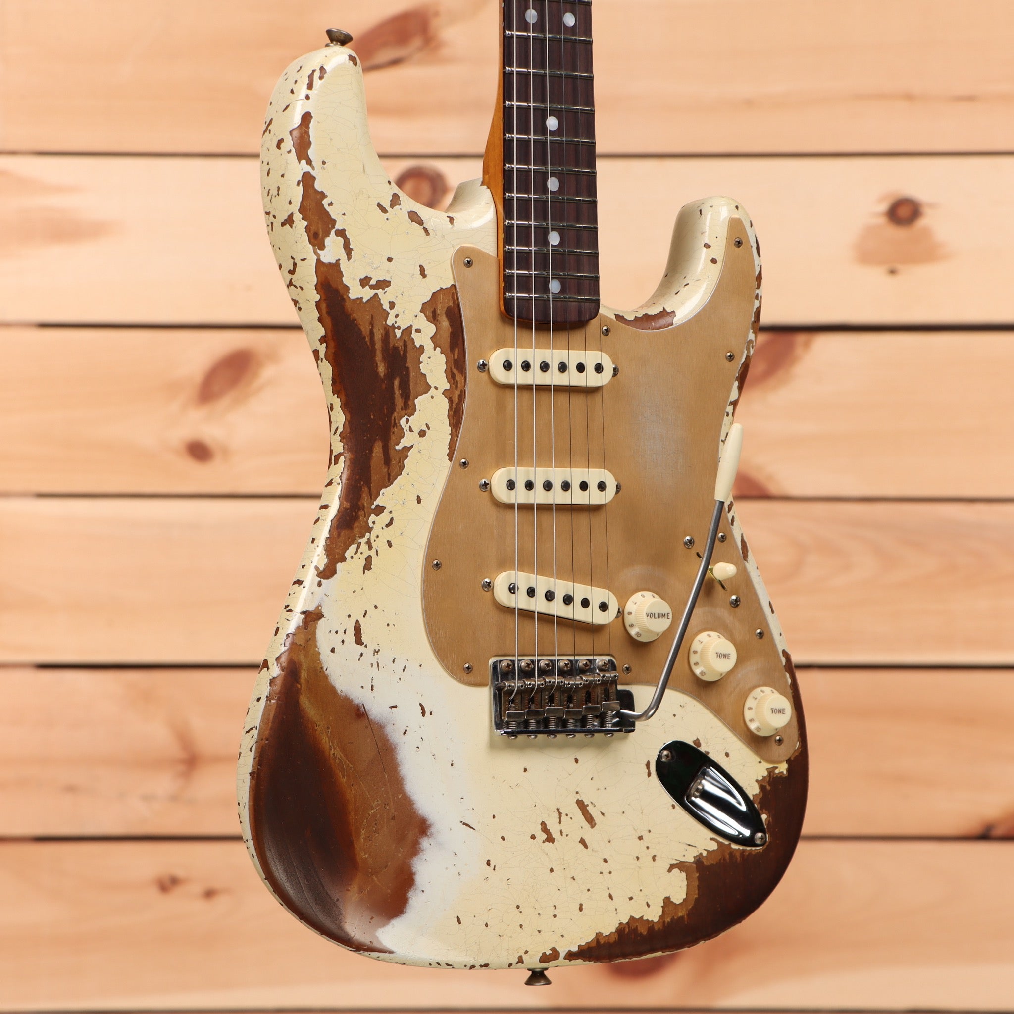 Fender Custom Shop Limited Roasted Bighead Stratocaster super heavy relic aged Olympic White electric guitar with three single-coil pickups