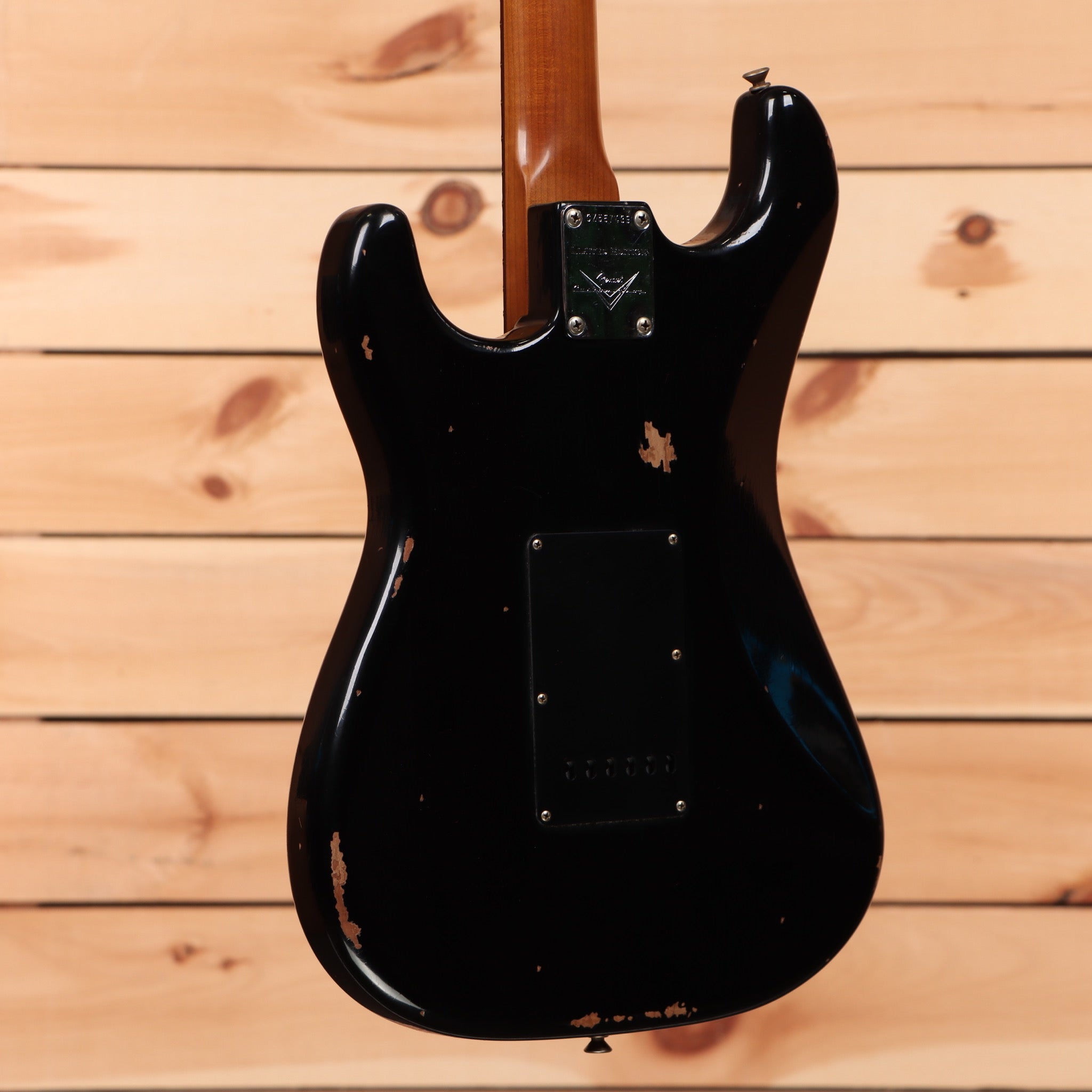 Fender Custom Shop Limited Roasted 1960 Dual-Mag Stratocaster electric guitar Aged Black with dual-magnet pickups