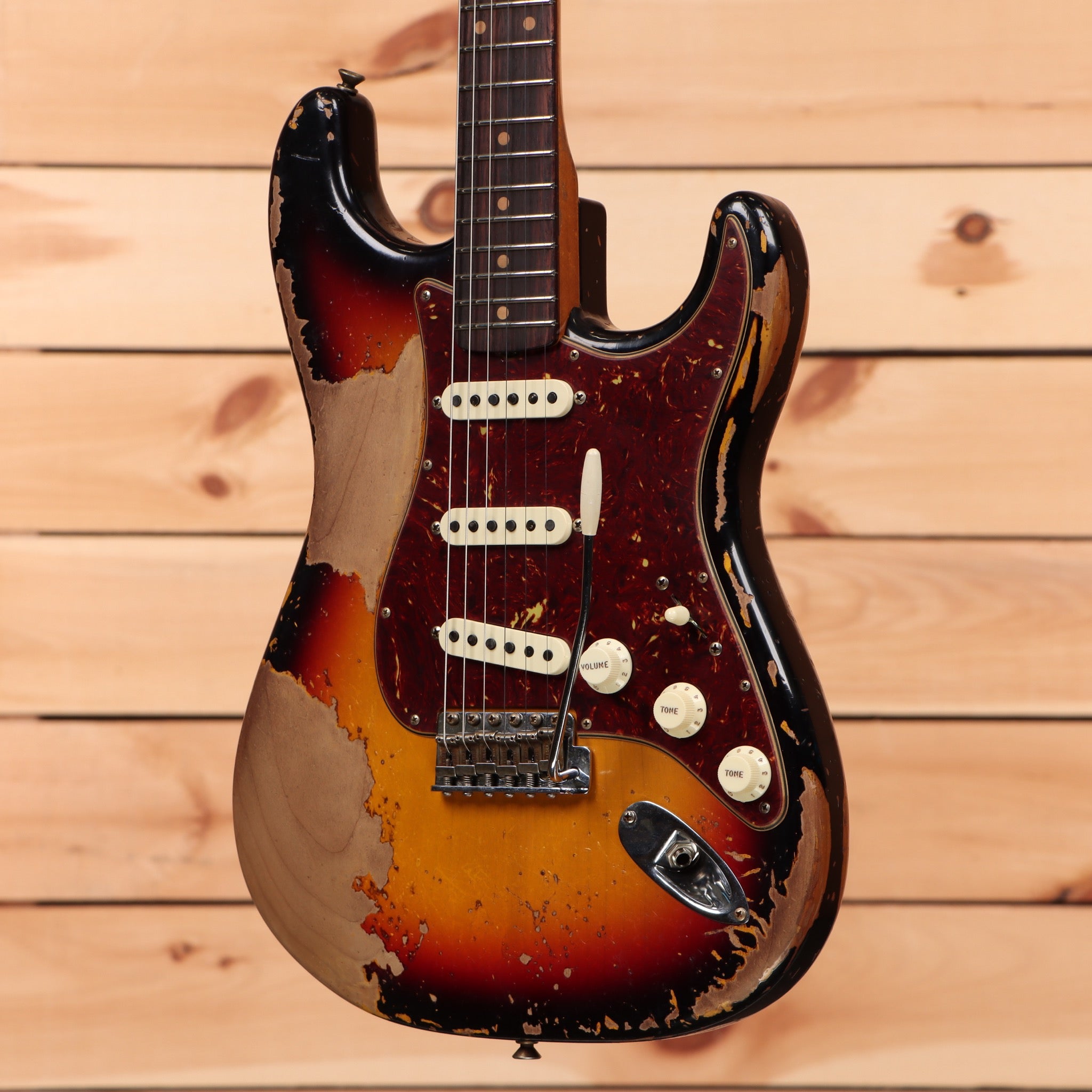 Fender Custom Shop Limited 1961 Stratocaster electric guitar 3-color sunburst super heavy relic with single-coil pickups