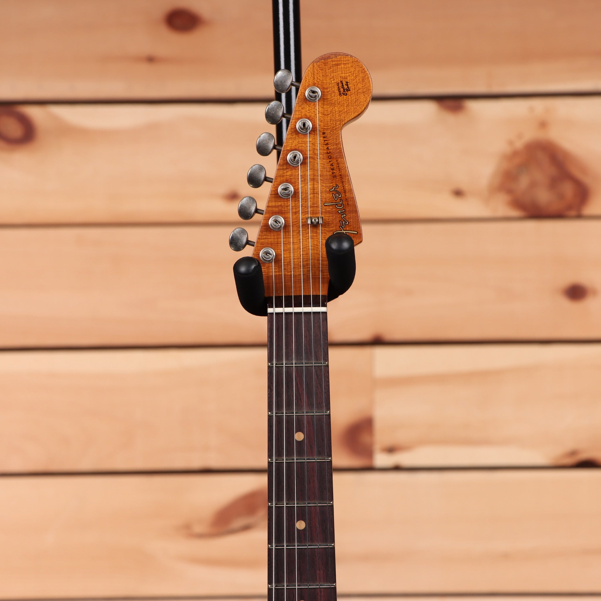 Fender Custom Shop Limited Roasted 1961 Stratocaster electric guitar Super Heavy Relic Aged Sherwood Green Metallic with single-coil pickups