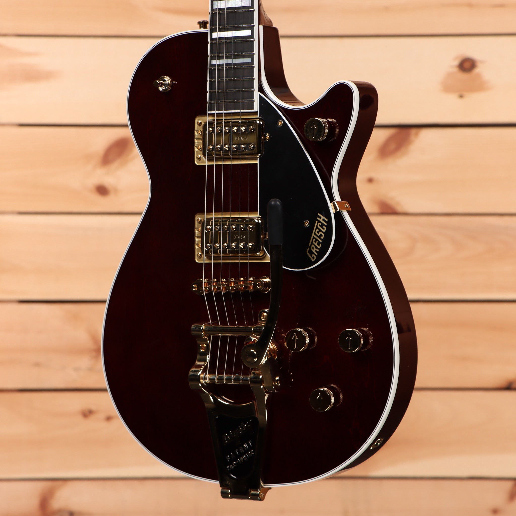 Gretsch G6228TG Players Edition Jet semi-hollow electric guitar walnut stain with Bigsby tremolo and gold hardware