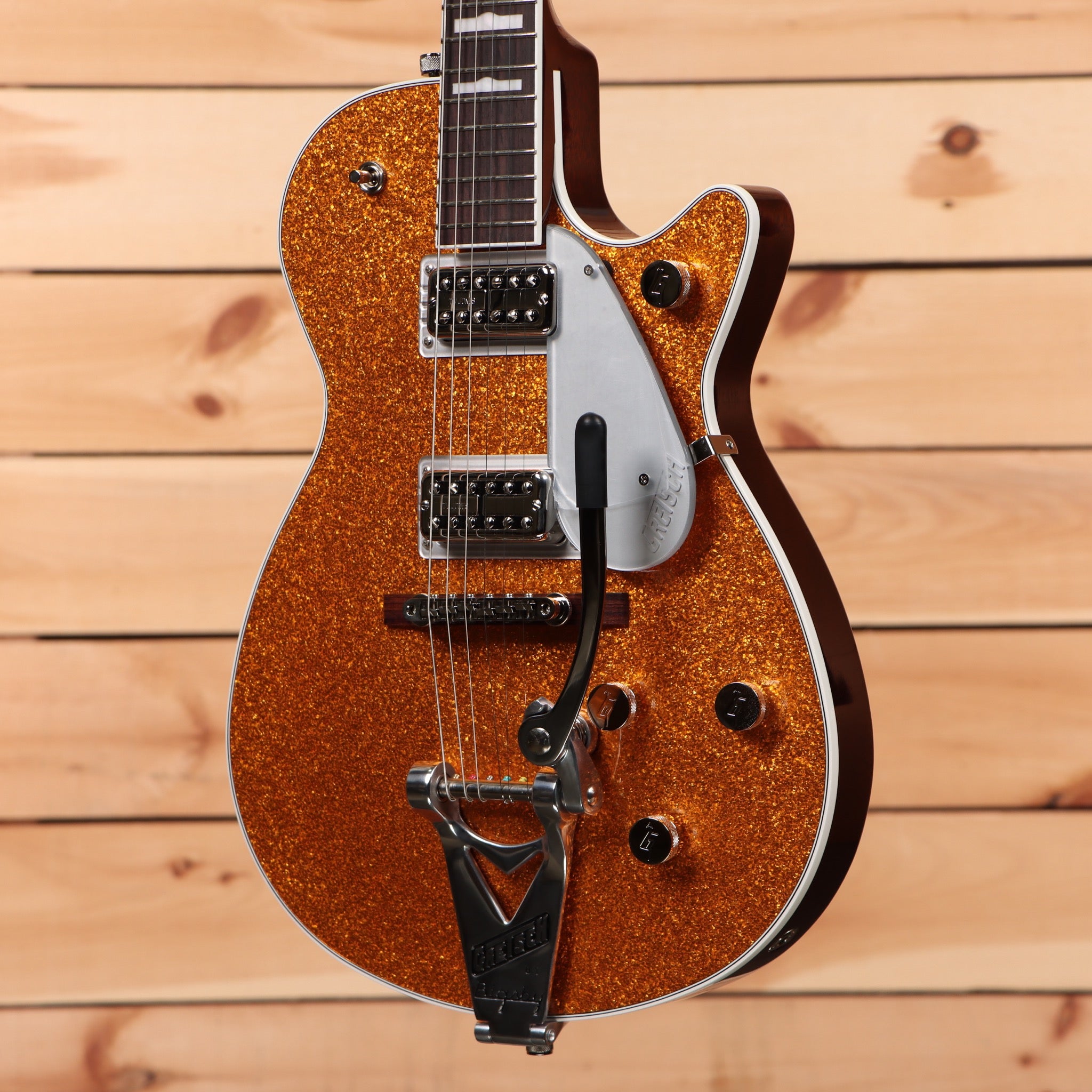 Gretsch G6129T89 Vintage Select 89 Sparkle Jet semi-hollow electric guitar Gold Sparkle with Bigsby tremolo