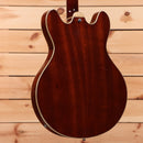 Eastman T186MX semi-hollowbody electric guitar Goldburst with cream binding and maple neck