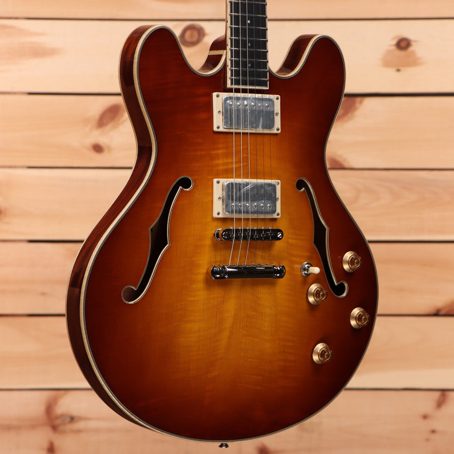 Eastman T186MX semi-hollow electric guitar Goldburst with dual humbucker pickups and f-holes