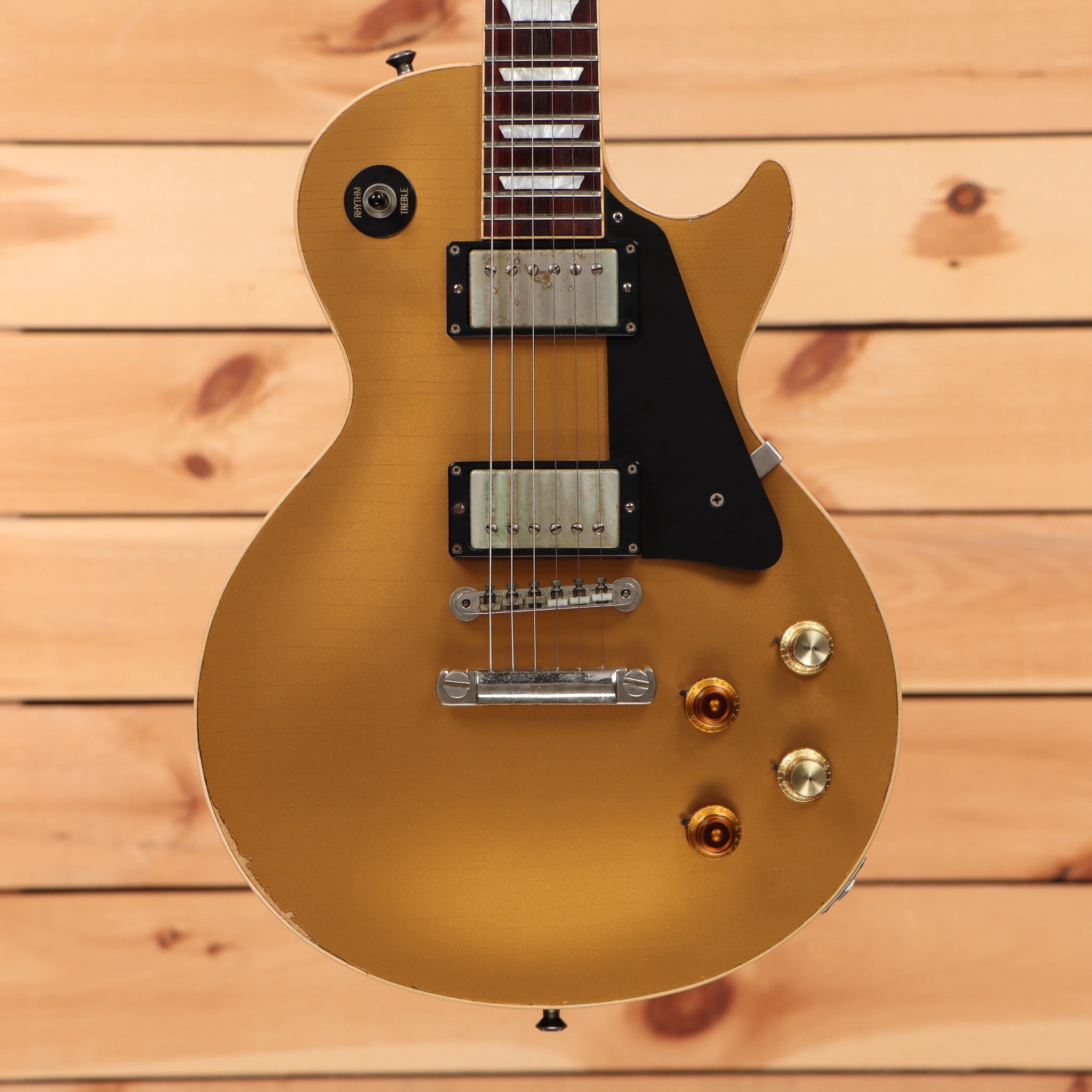 Gibson Inspired By Joe Bonamassa Aged Les Paul electric guitar Goldtop with dual humbuckers and rosewood fretboard