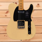 Fender Vintera II 50s Nocaster electric guitar Blackguard Blonde with maple neck and single-coil pickups