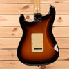 Fender American Deluxe Stratocaster - 3-Color Sunburst