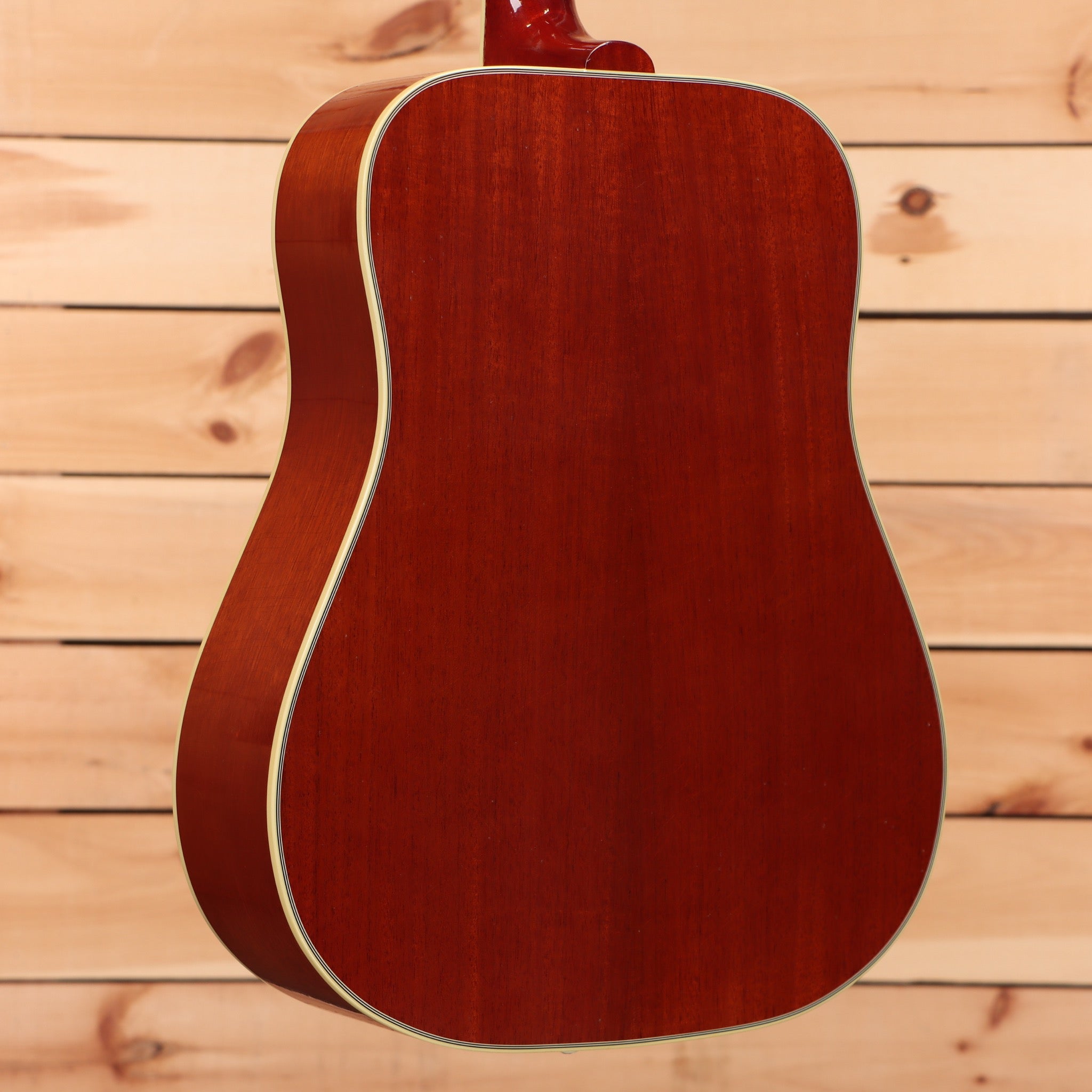 Gibson 1960 Hummingbird light aged Heritage Cherry Sunburst dreadnought acoustic guitar with white binding