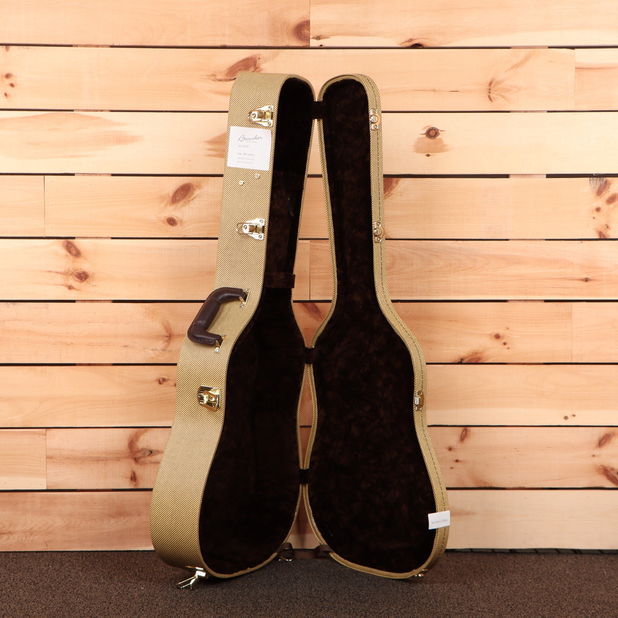 Boucher SG152MV natural acoustic guitar with black velvet interior hard case