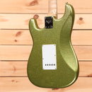 Fender Custom Shop Dick Dale Stratocaster electric guitar Chartreuse Sparkle with white pickguard
