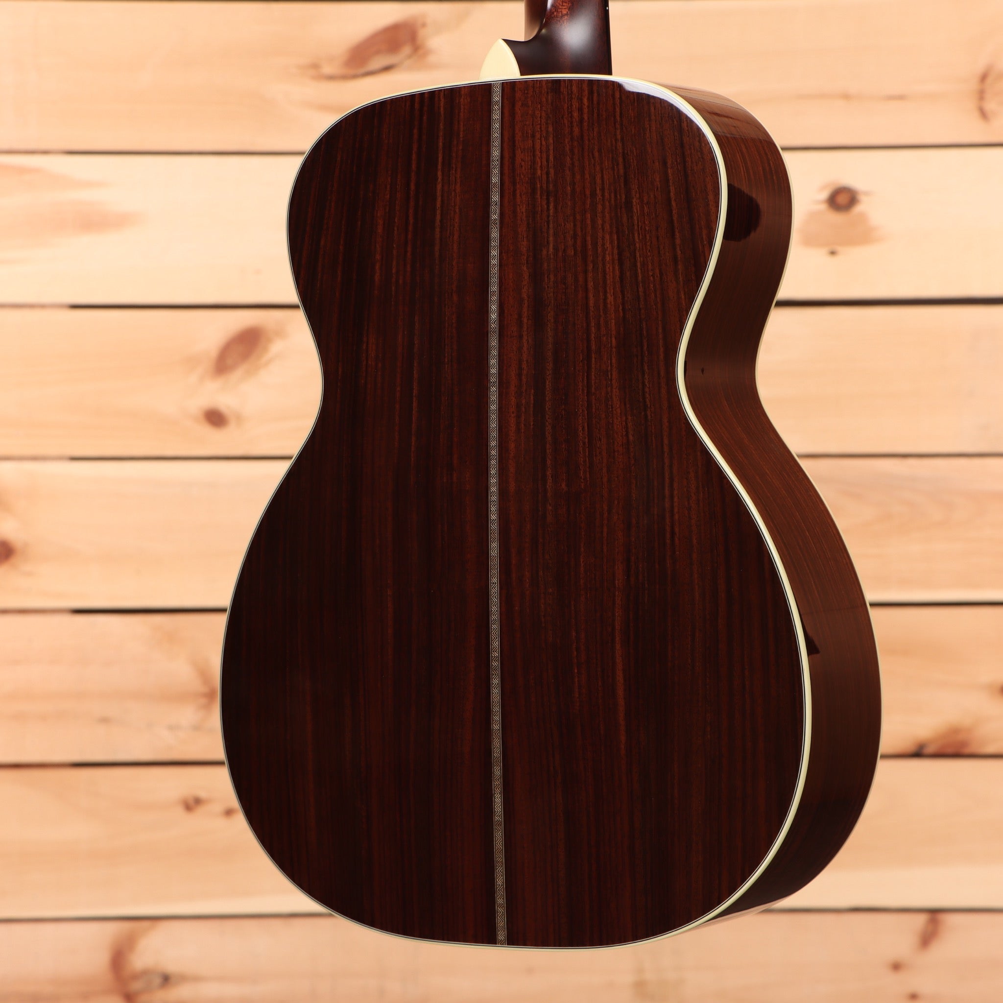 Bourgeois OM Vintage TS acoustic guitar natural finish with white binding and rosewood back