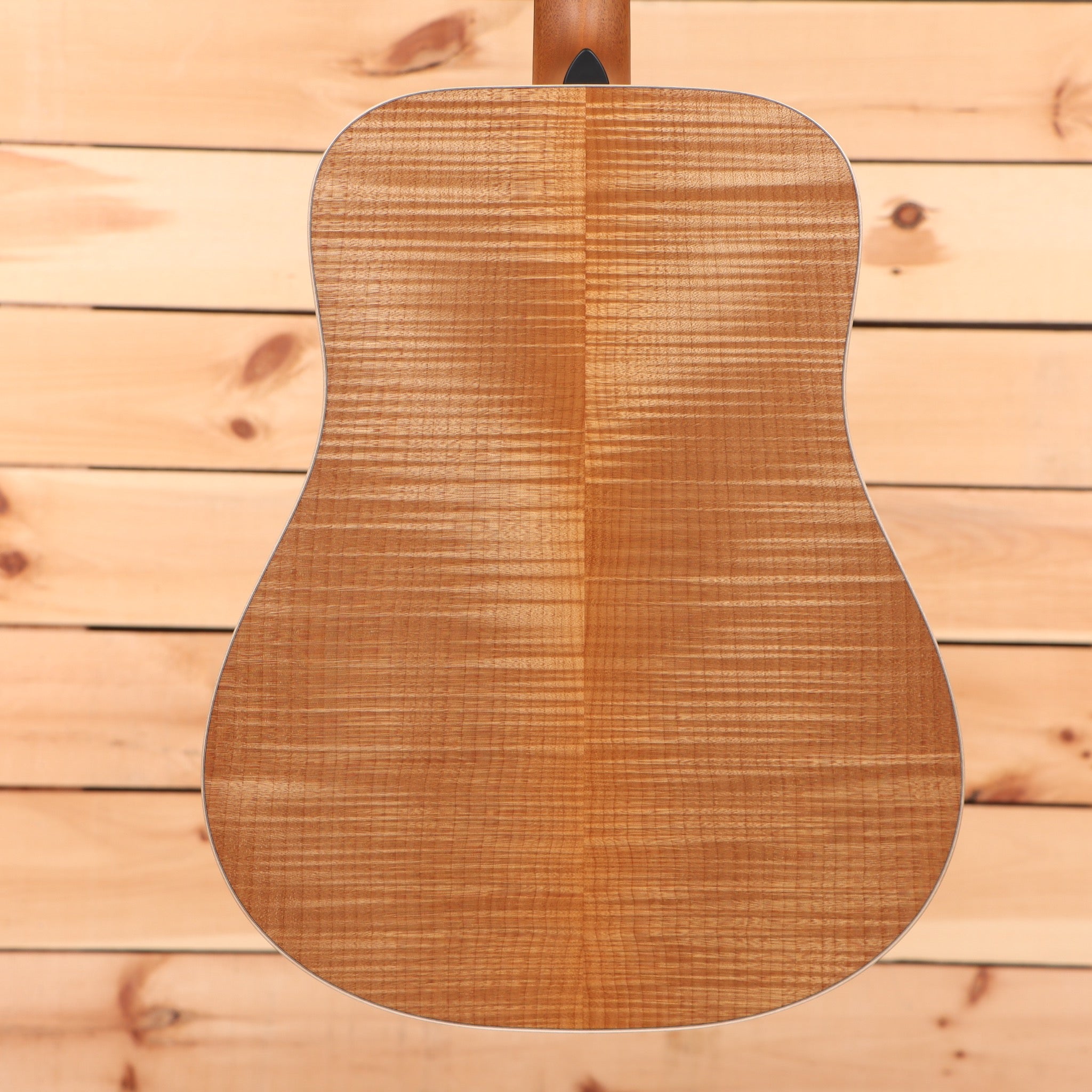 Boucher GRME1002D dreadnought acoustic guitar natural finish with figured wood grain back