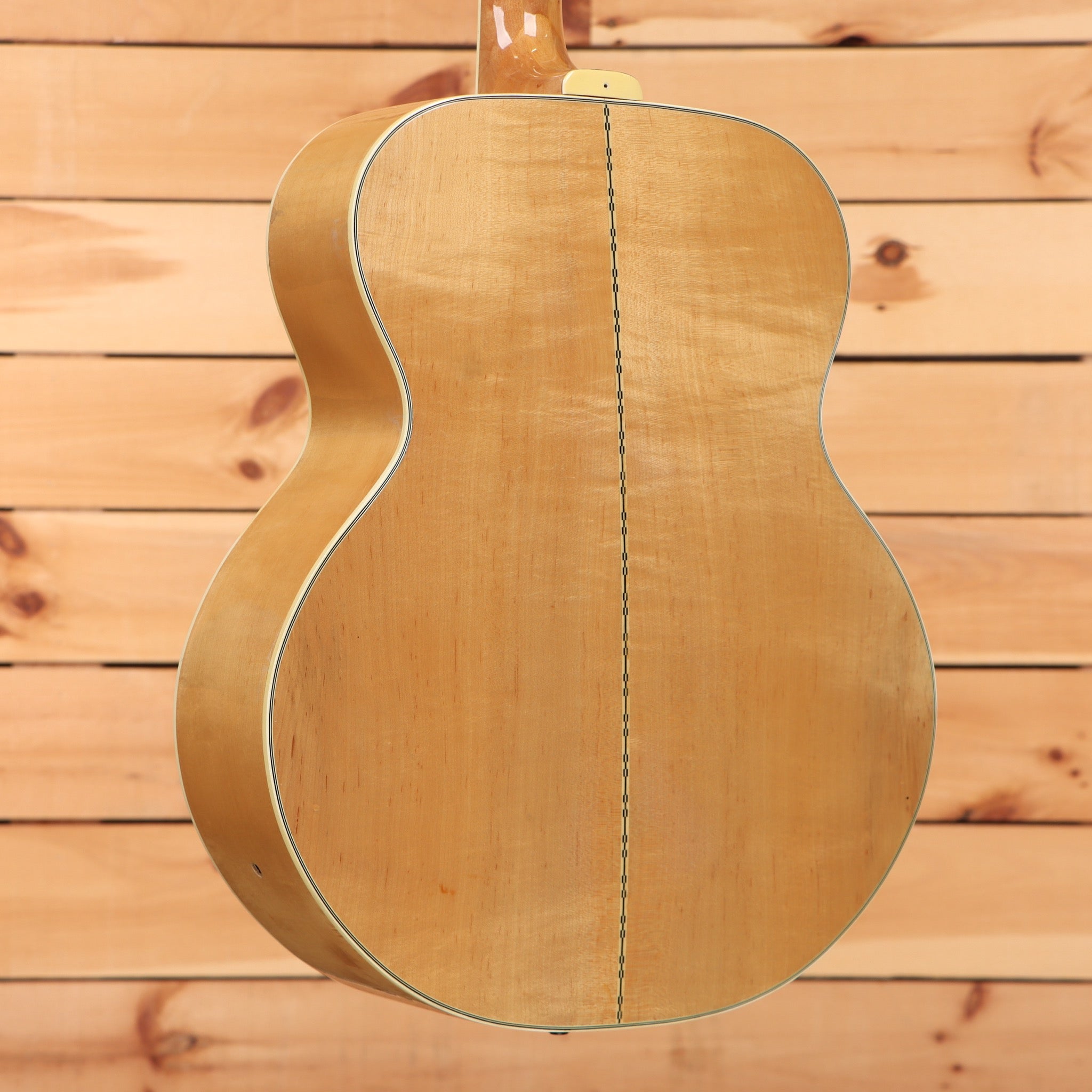 Epiphone FT-570BL acoustic jumbo guitar Natural finish with maple back and center seam binding detail