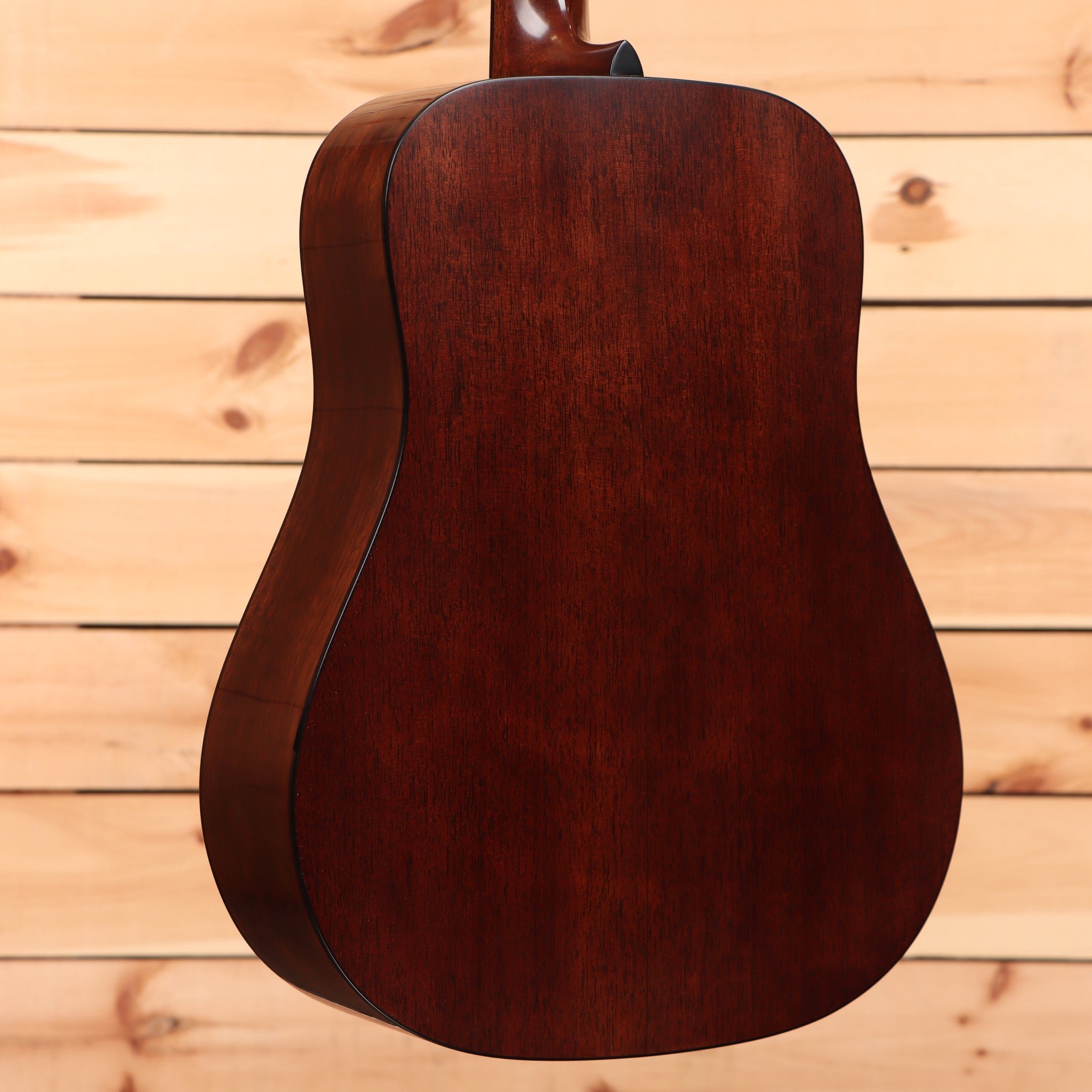Martin D-18 Authentic 1937 dreadnought acoustic guitar natural finish with dark mahogany back