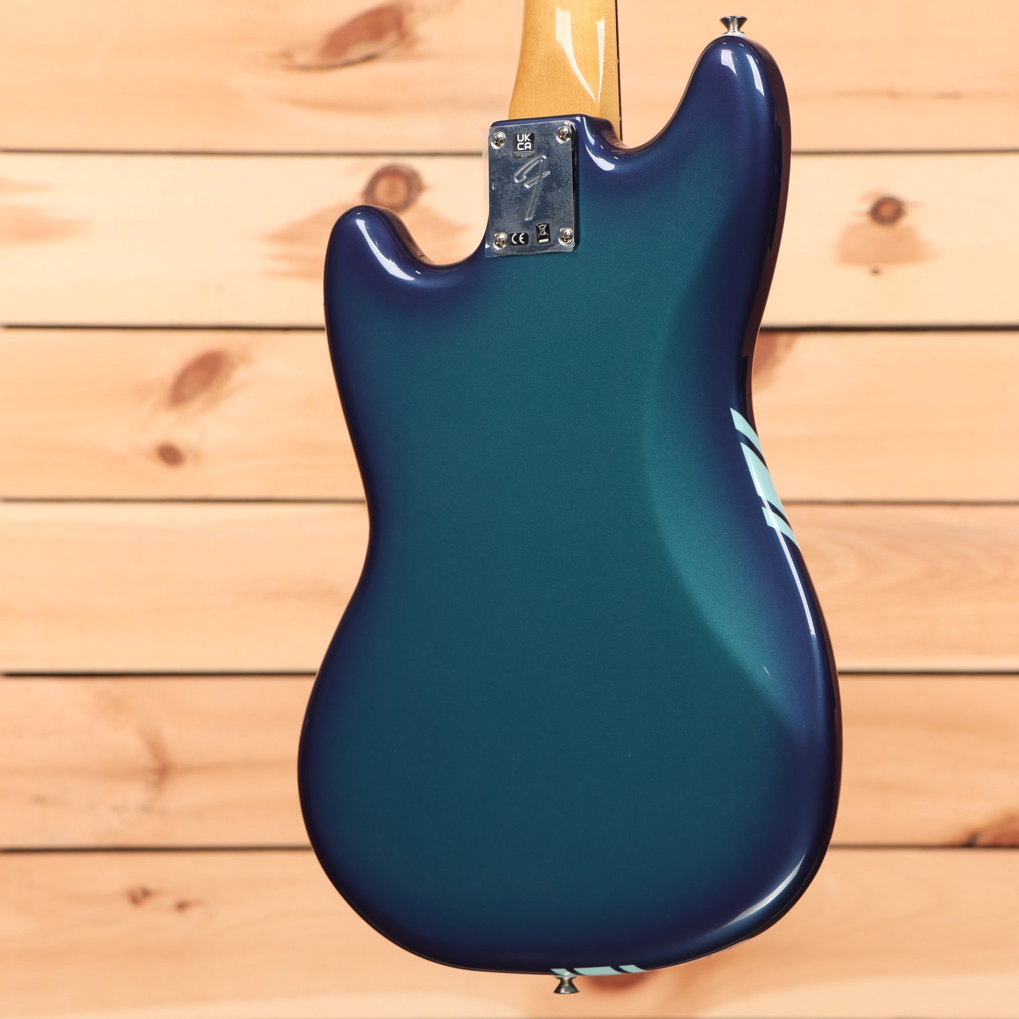 Fender Vintera II Mustang Burgundy 美品 Fender Vintera II 70s Mustang Bass Competition Burgundy