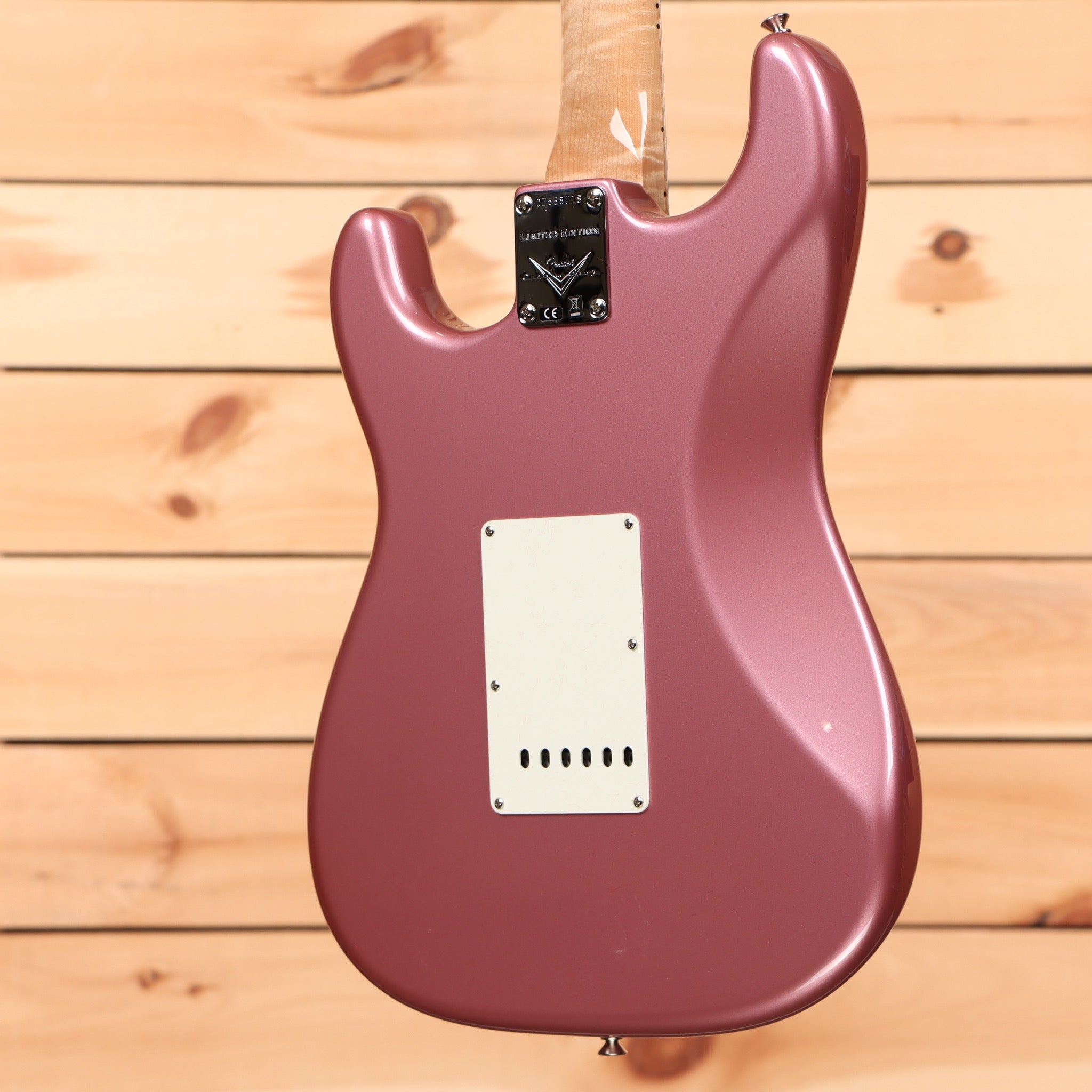 Fender Custom Shop Limited 1965 Stratocaster NOS electric guitar Burgundy Mist Metallic with white pickguard