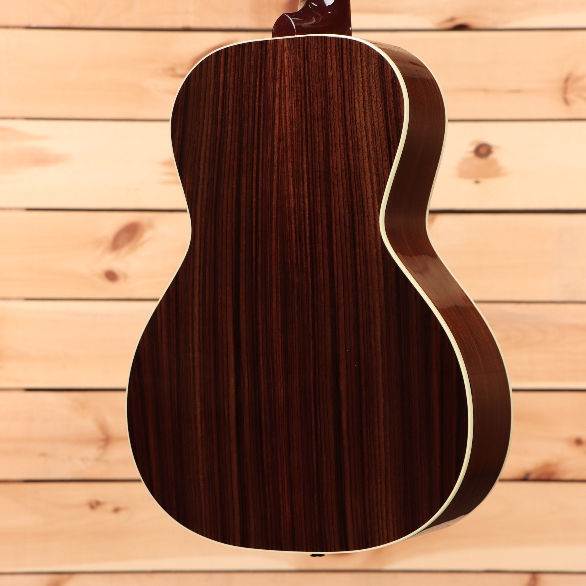 Gibson L00 acoustic guitar rosewood burst finish with white binding and 12-fret neck