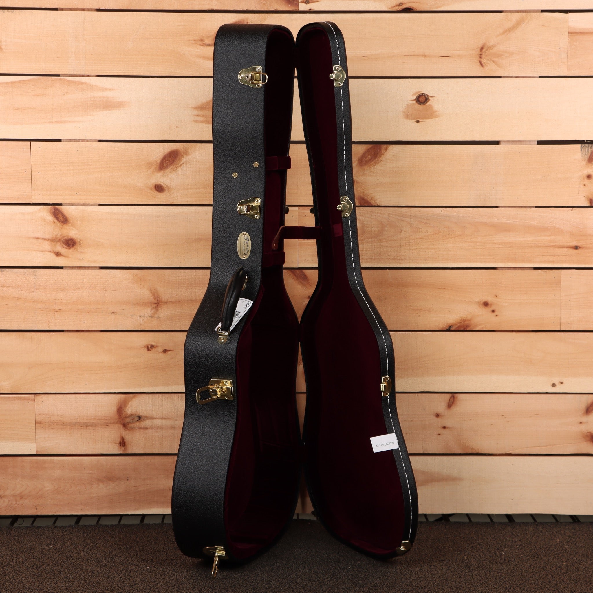 Martin D-41 dreadnought acoustic guitar natural finish with gold hardware in hard case