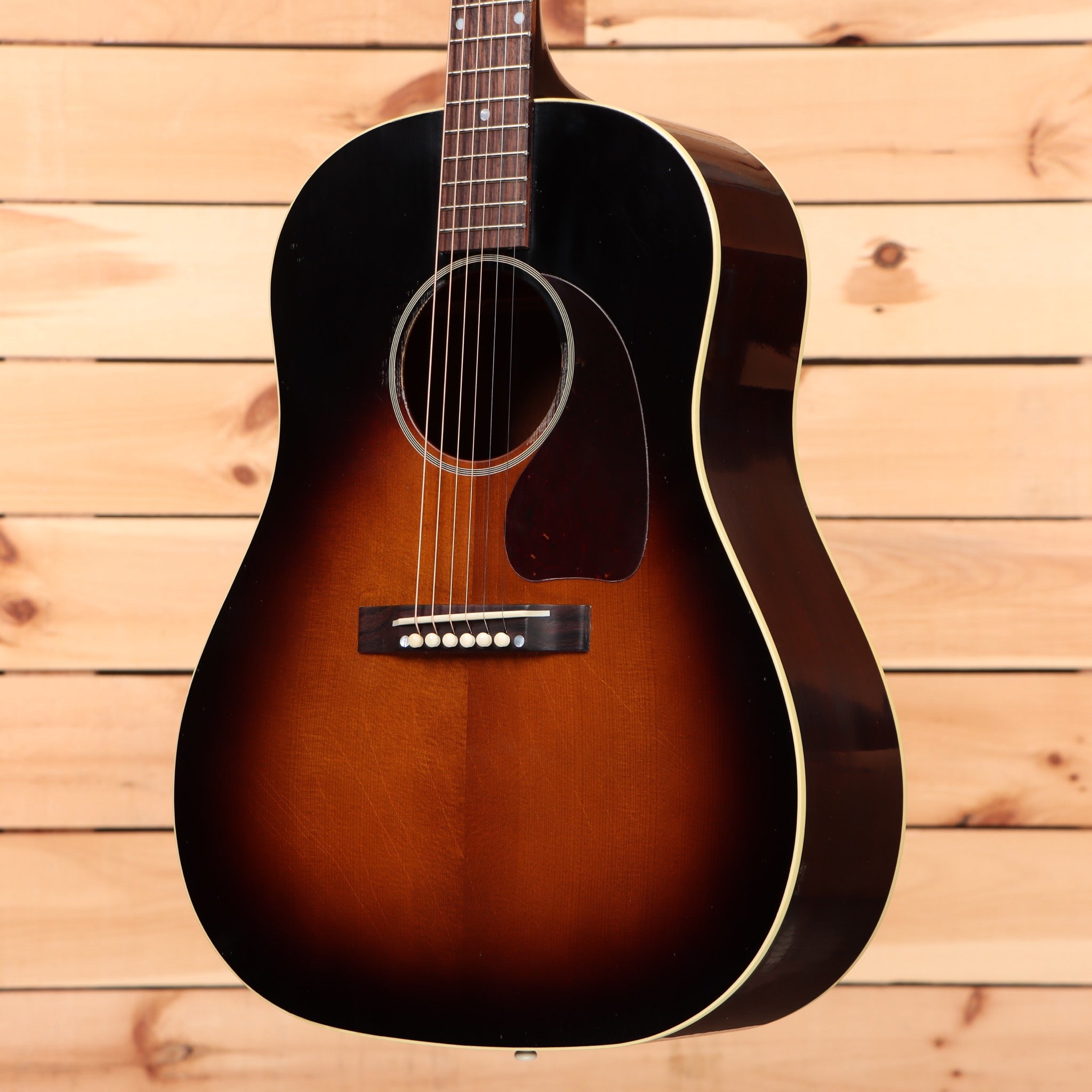 Gibson 1942 Banner J-45 dreadnought acoustic guitar light-aged vintage sunburst with cream binding