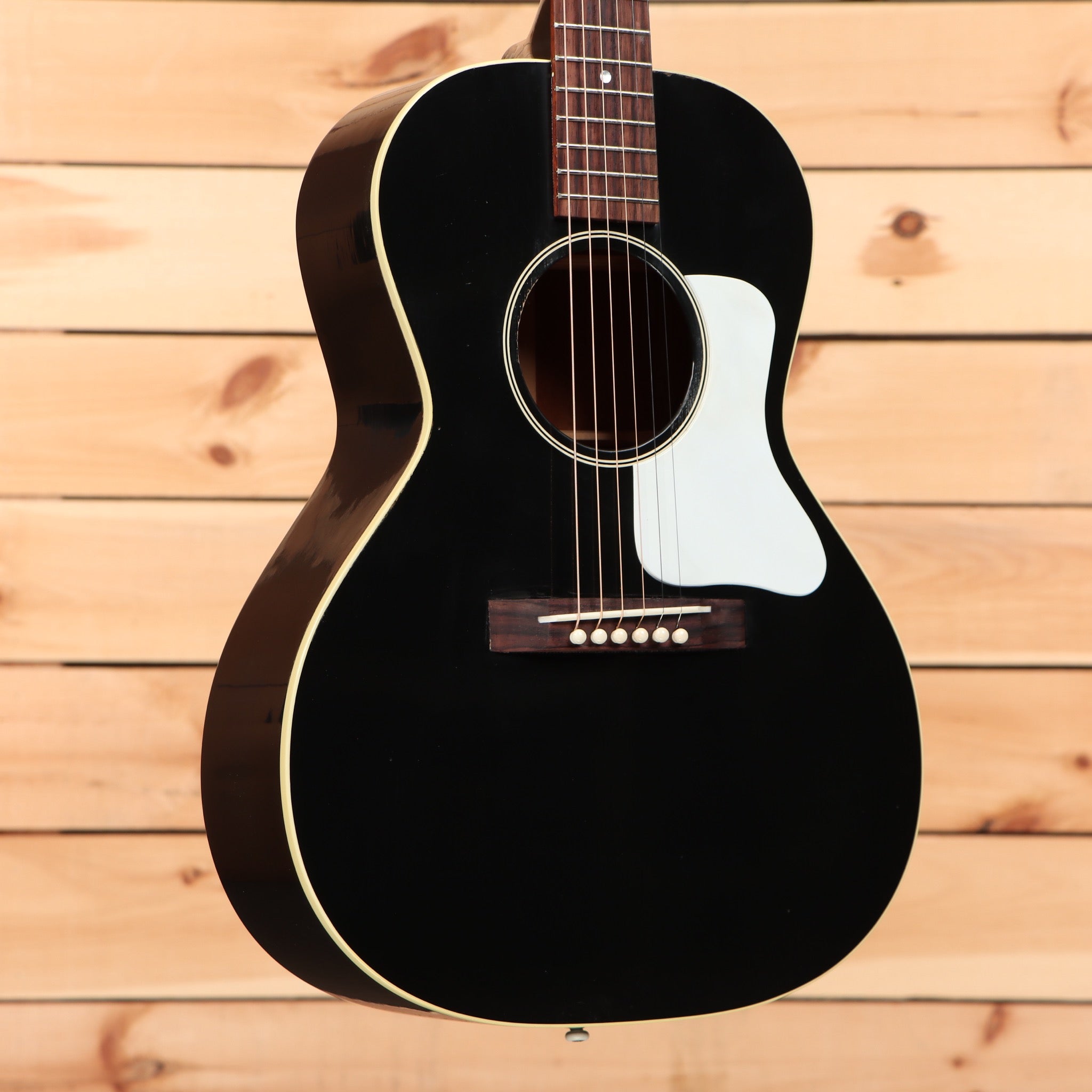 Gibson 1933 L-00 acoustic guitar light aged ebony finish with white pickguard