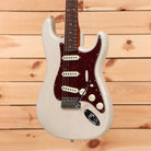 Fender Custom Shop Limited Roasted Pine Closet Classic Stratocaster electric guitar white blonde with dark red tortoiseshell pickguard