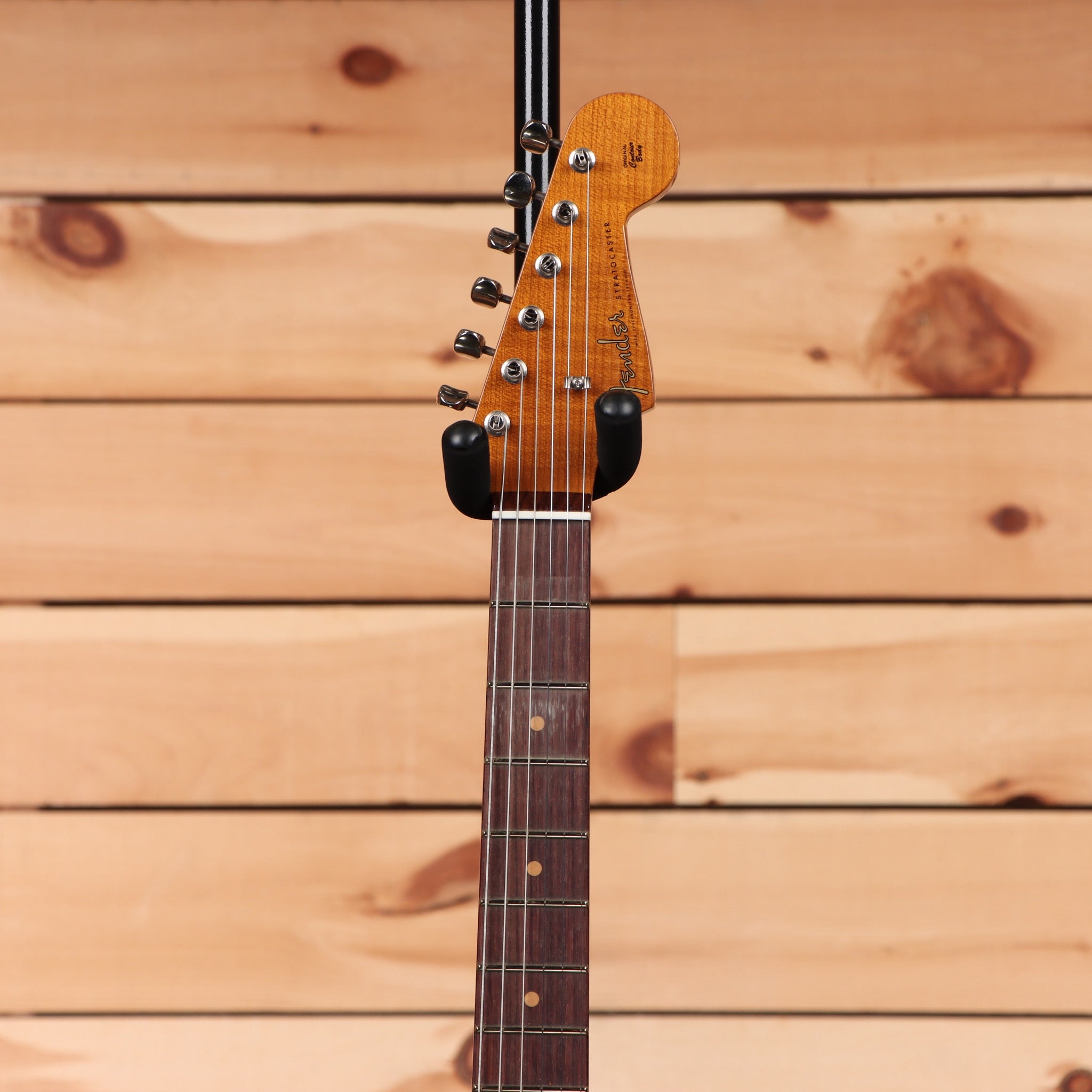 Fender Custom Shop Limited Roasted Pine Closet Classic Stratocaster electric guitar White Blonde with maple neck