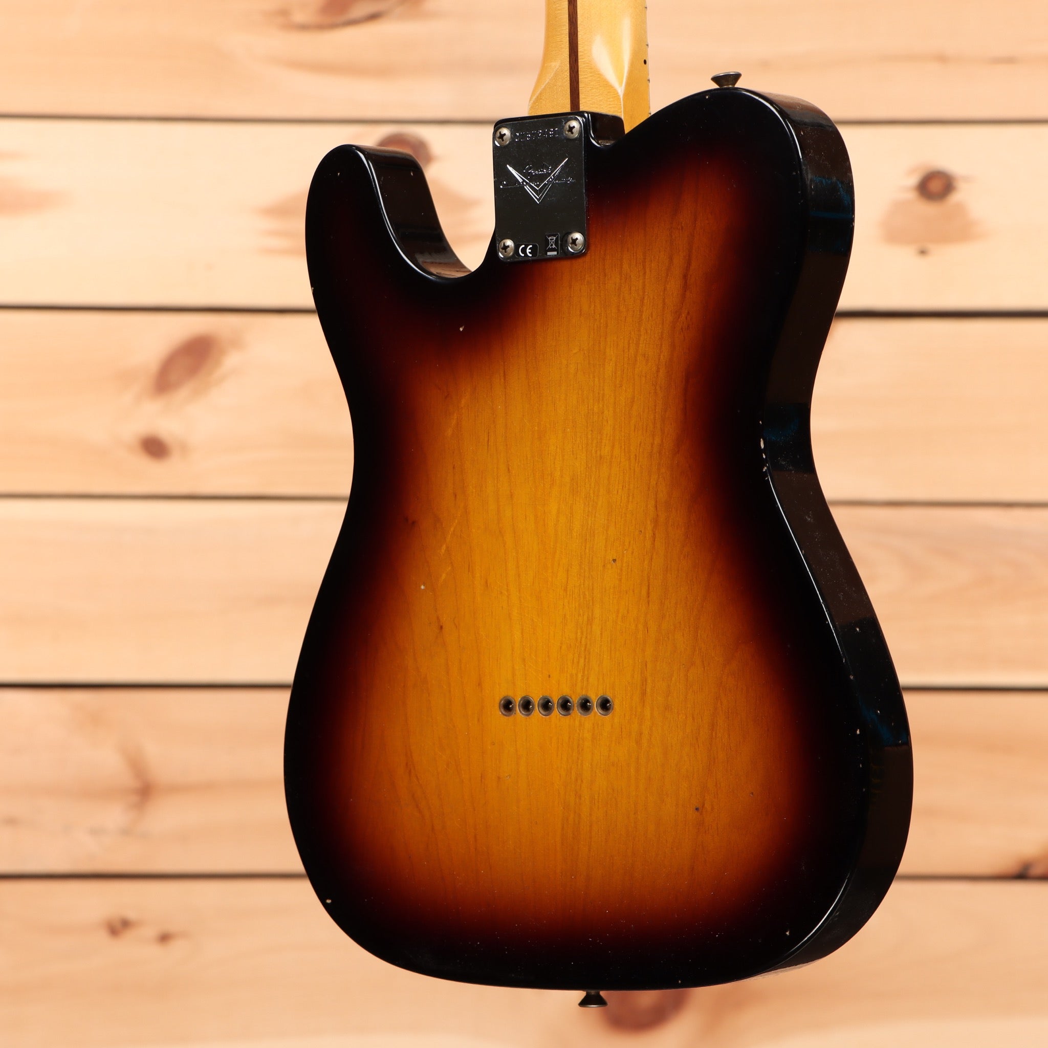 Fender Custom Shop 1957 Telecaster Journeyman Relic electric guitar wide fade 2-color sunburst with single-coil pickups