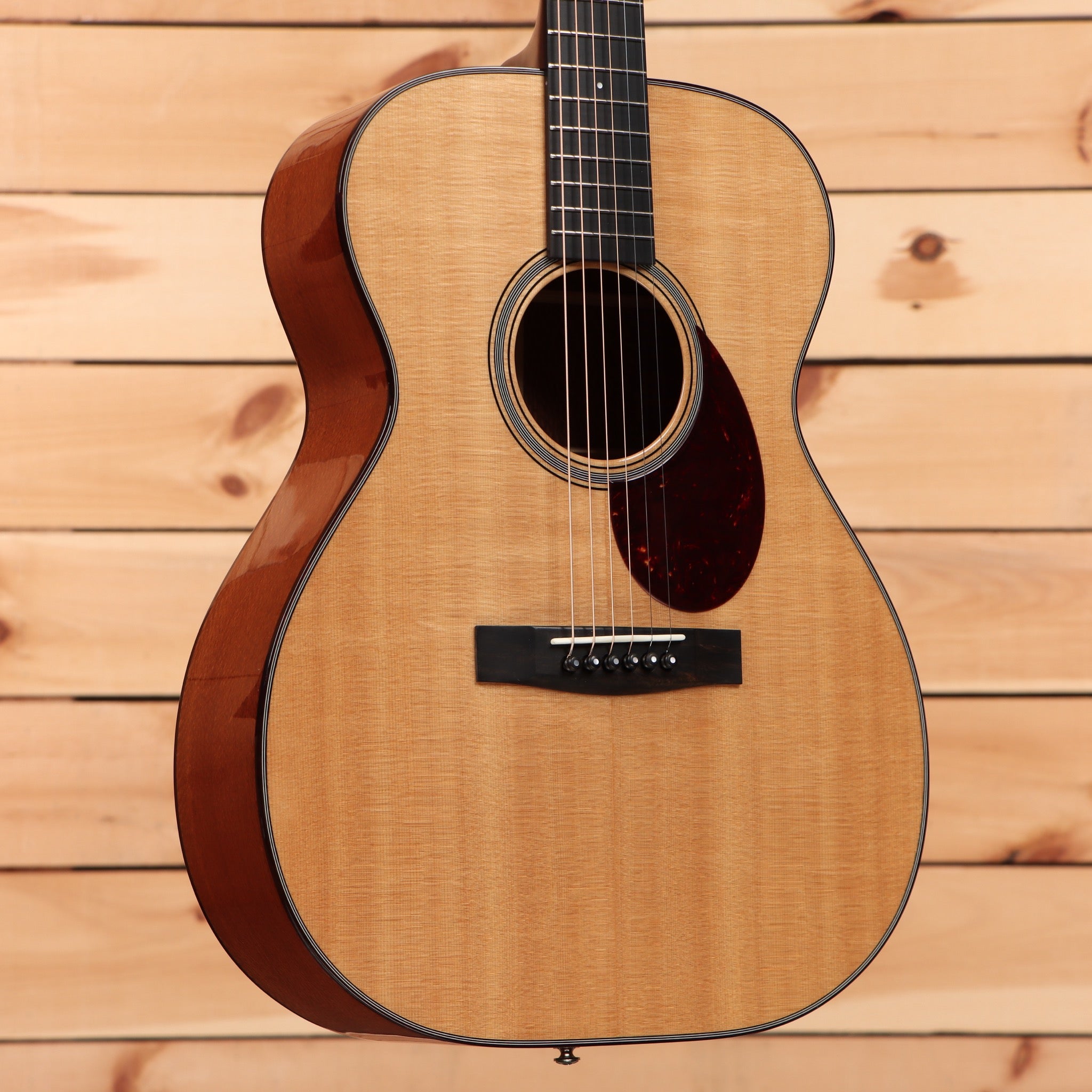 Huss and Dalton Tom Custom dreadnought acoustic guitar natural finish with rosewood back and sides
