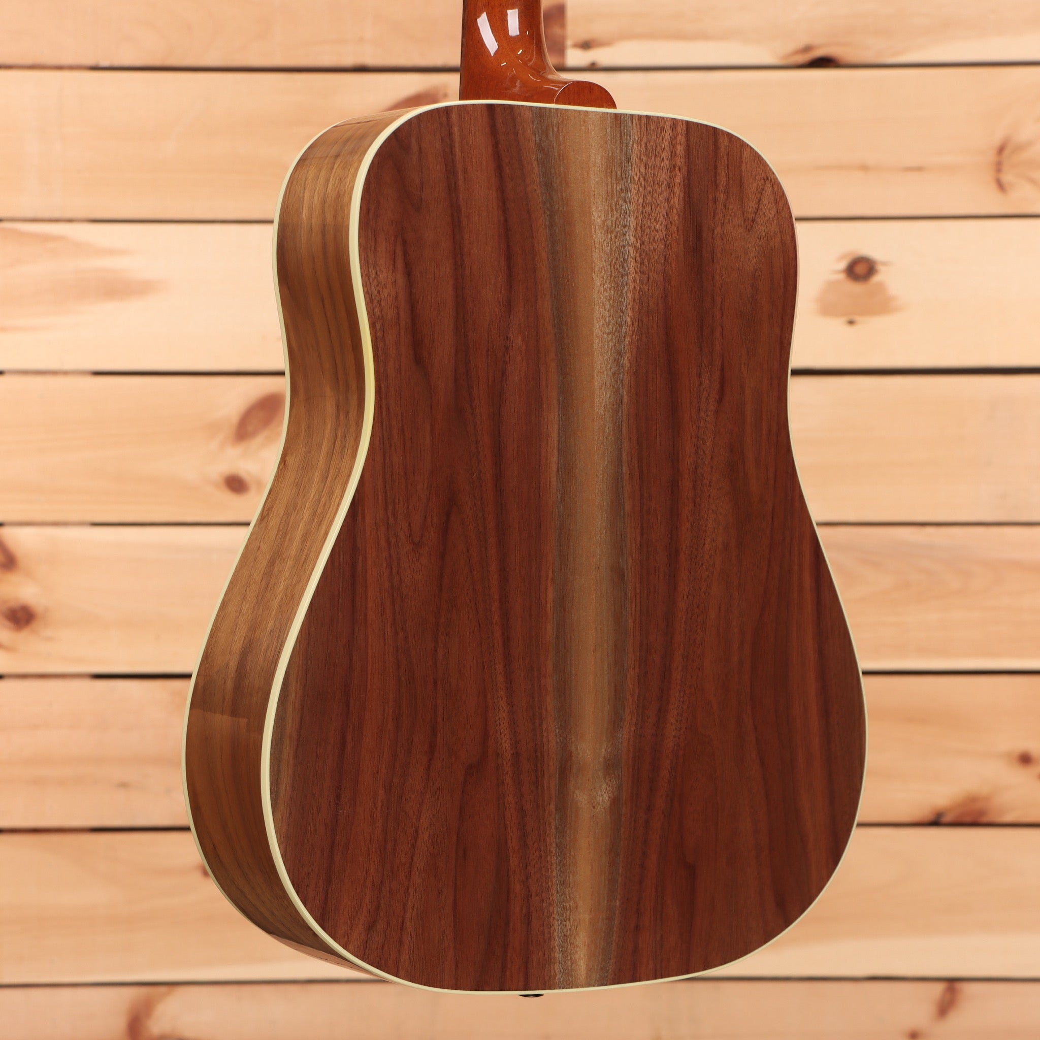Pre-owned Gibson Hummingbird Studio Walnut acoustic guitar dreadnought with cream binding