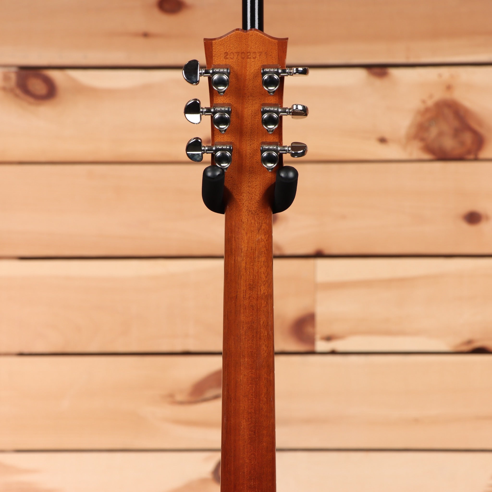 Pre-owned Gibson Hummingbird Studio Walnut acoustic guitar with chrome tuning machines