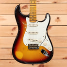 Fender Custom Shop 1958 Stratocaster Relic electric guitar 3-tone sunburst with single-coil pickups