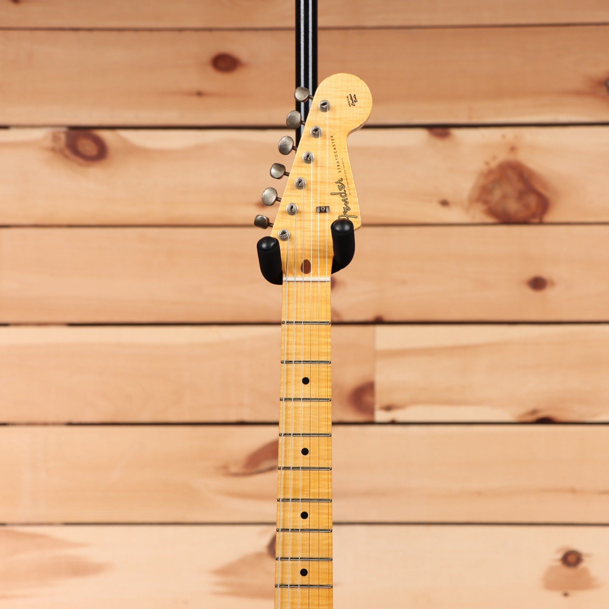 Fender Custom Shop Limited Kyle McMillin Masterbuilt 1958 Stratocaster Relic electric guitar Faded Aged Chocolate 3-Tone Sunburst maple neck