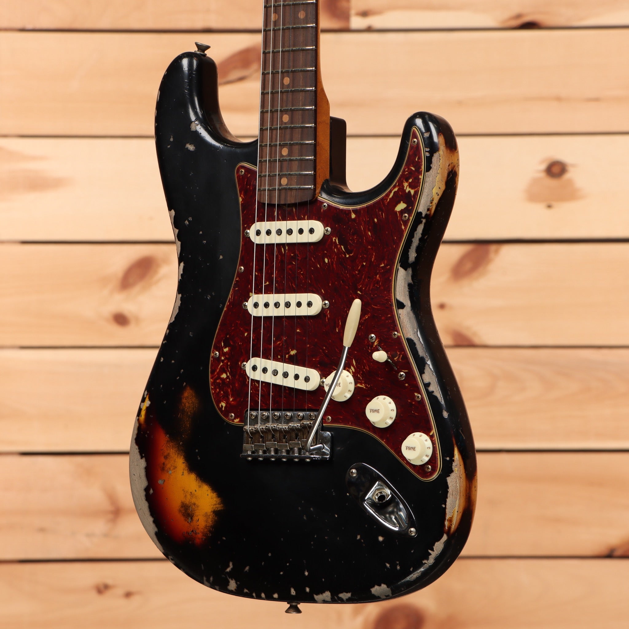Fender Custom Shop 1961 Stratocaster heavy relic electric guitar aged black over 3-color sunburst with single-coil pickups