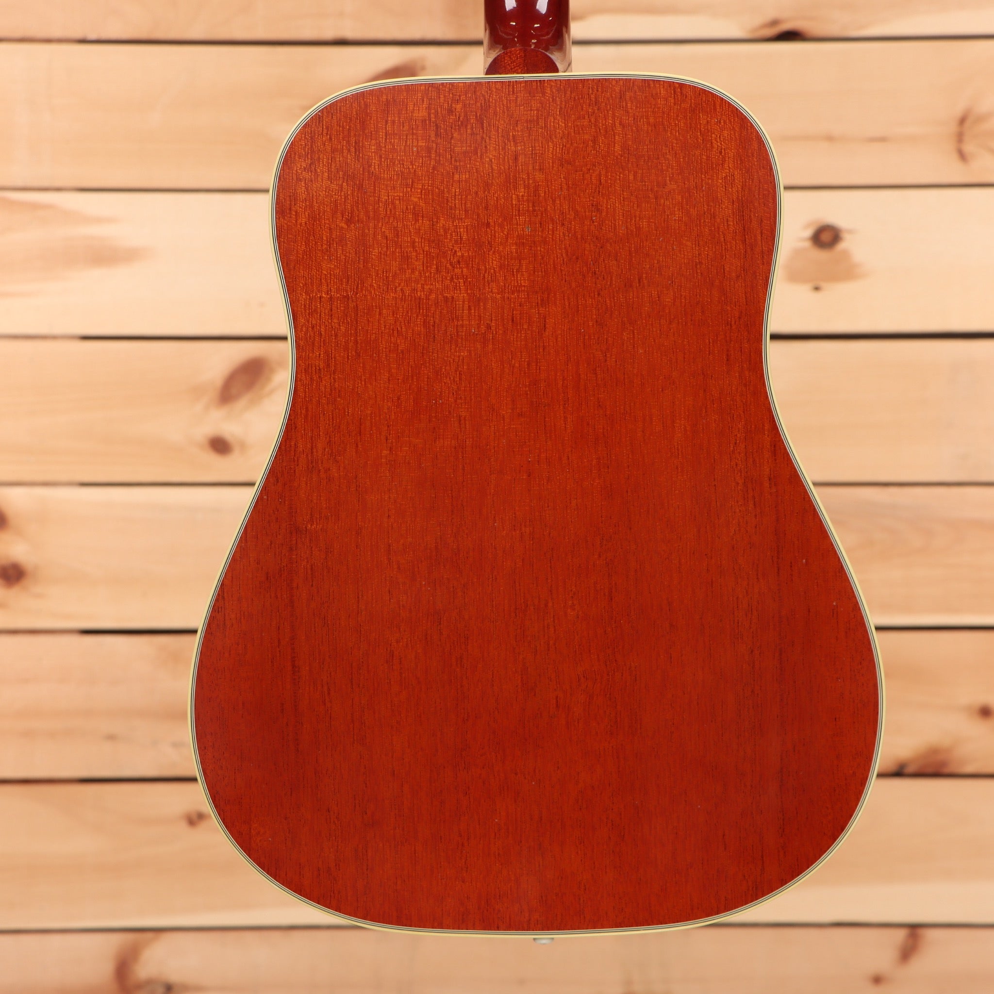 Gibson 1960 Hummingbird light-aged Heritage Cherry Sunburst acoustic guitar dreadnought with cream binding