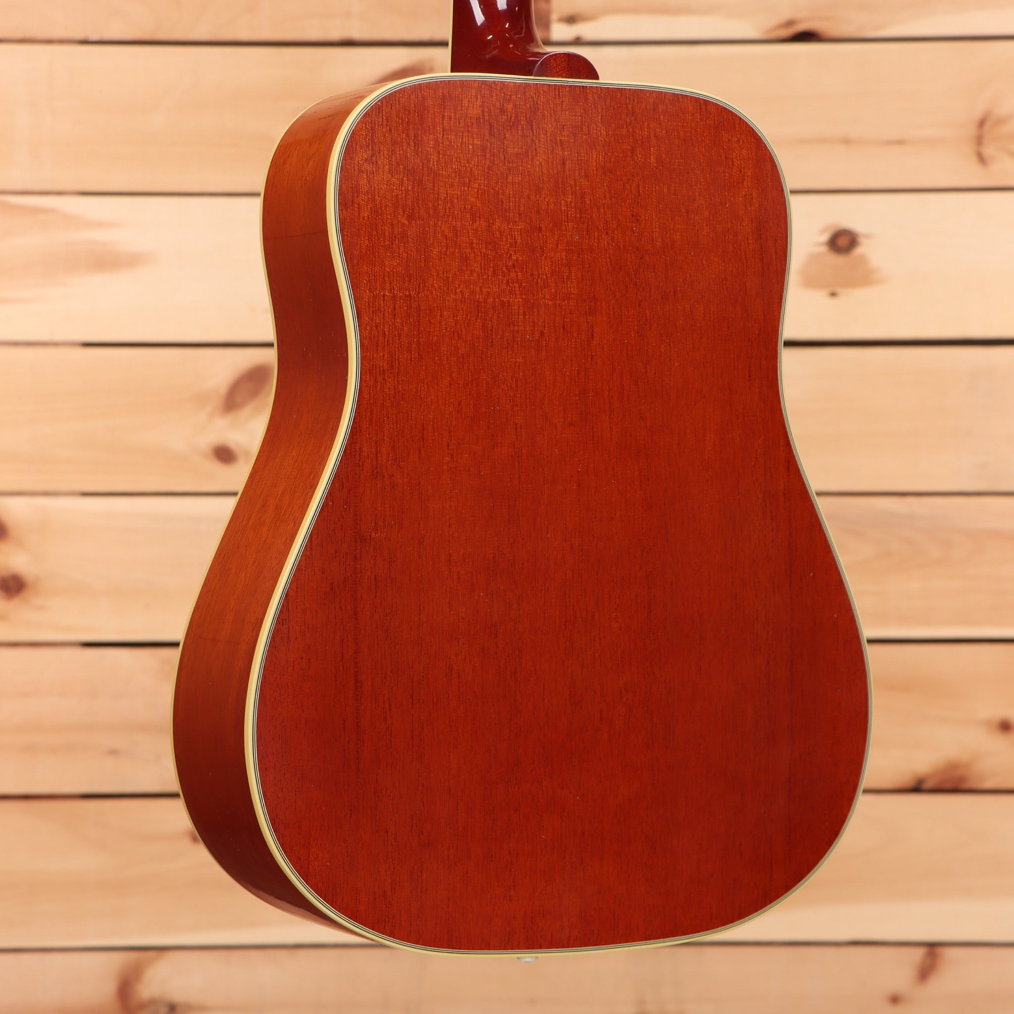 Gibson 1960 Hummingbird light-aged Heritage Cherry Sunburst acoustic dreadnought with cream binding