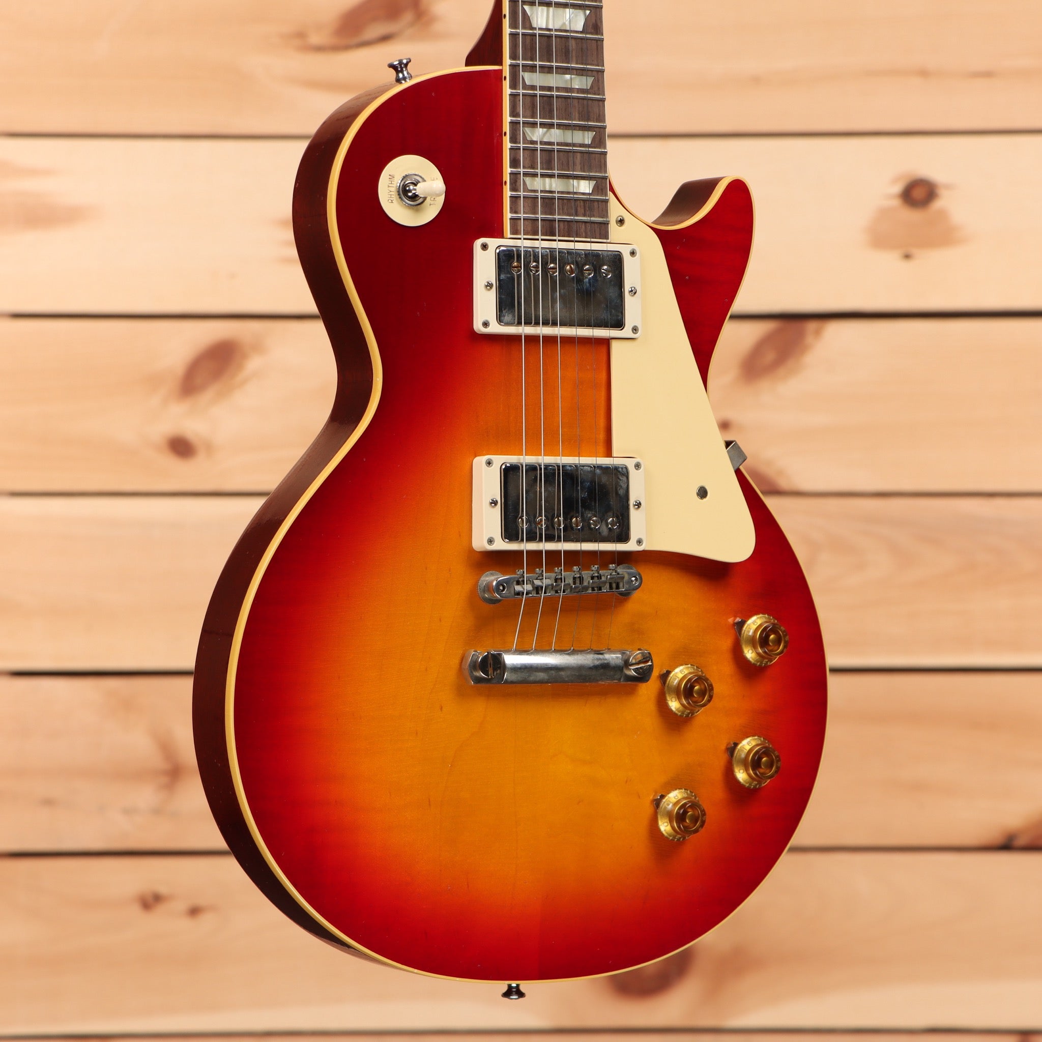 Gibson 1958 Les Paul Standard Reissue Ultra Light electric guitar Washed Cherry Sunburst with gold hardware
