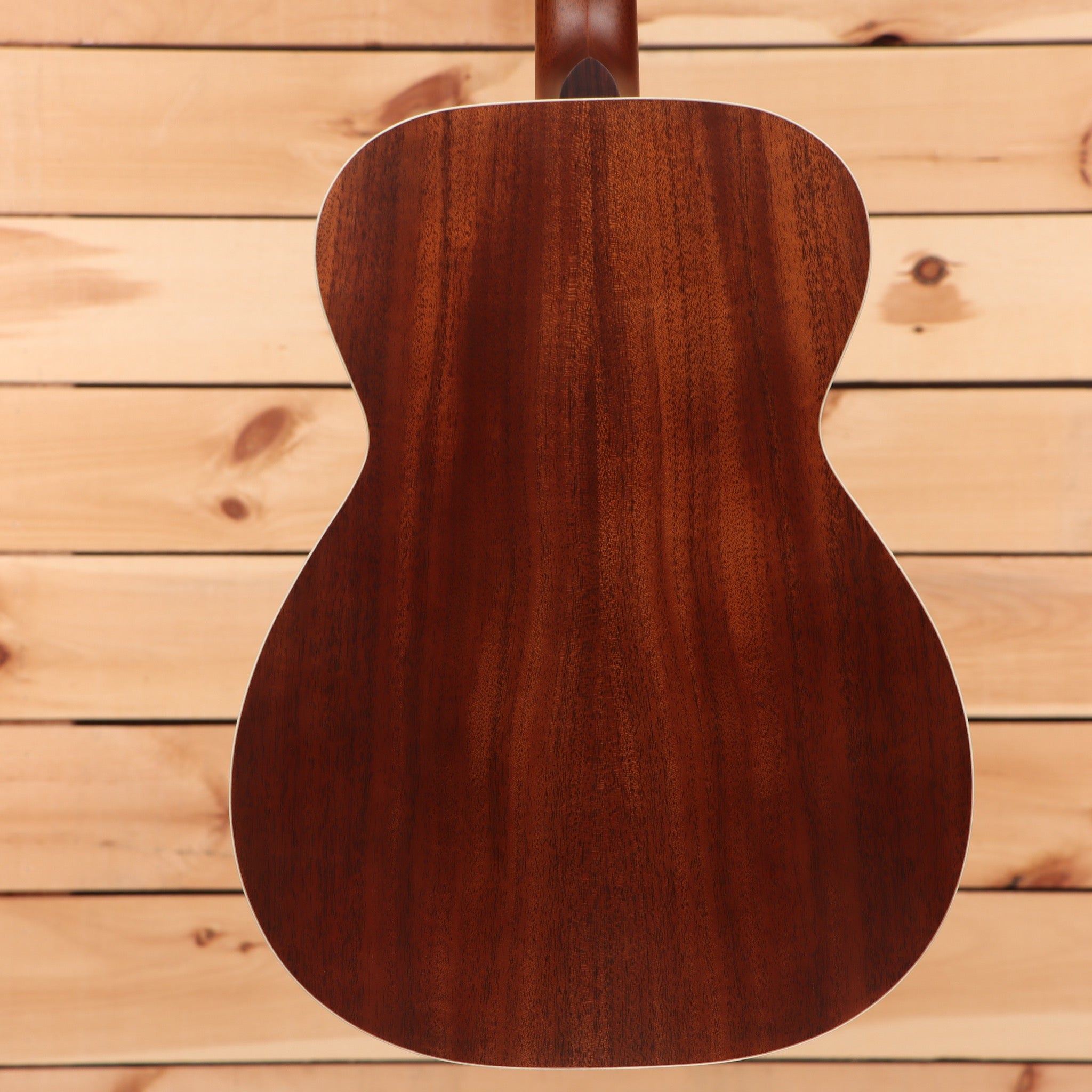 Gallagher GA35 acoustic guitar dreadnought sunburst finish with mahogany back and sides