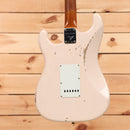 Fender Custom Shop Limited 1963 Stratocaster Relic electric guitar Super Faded Aged Shell Pink with single-coil pickups