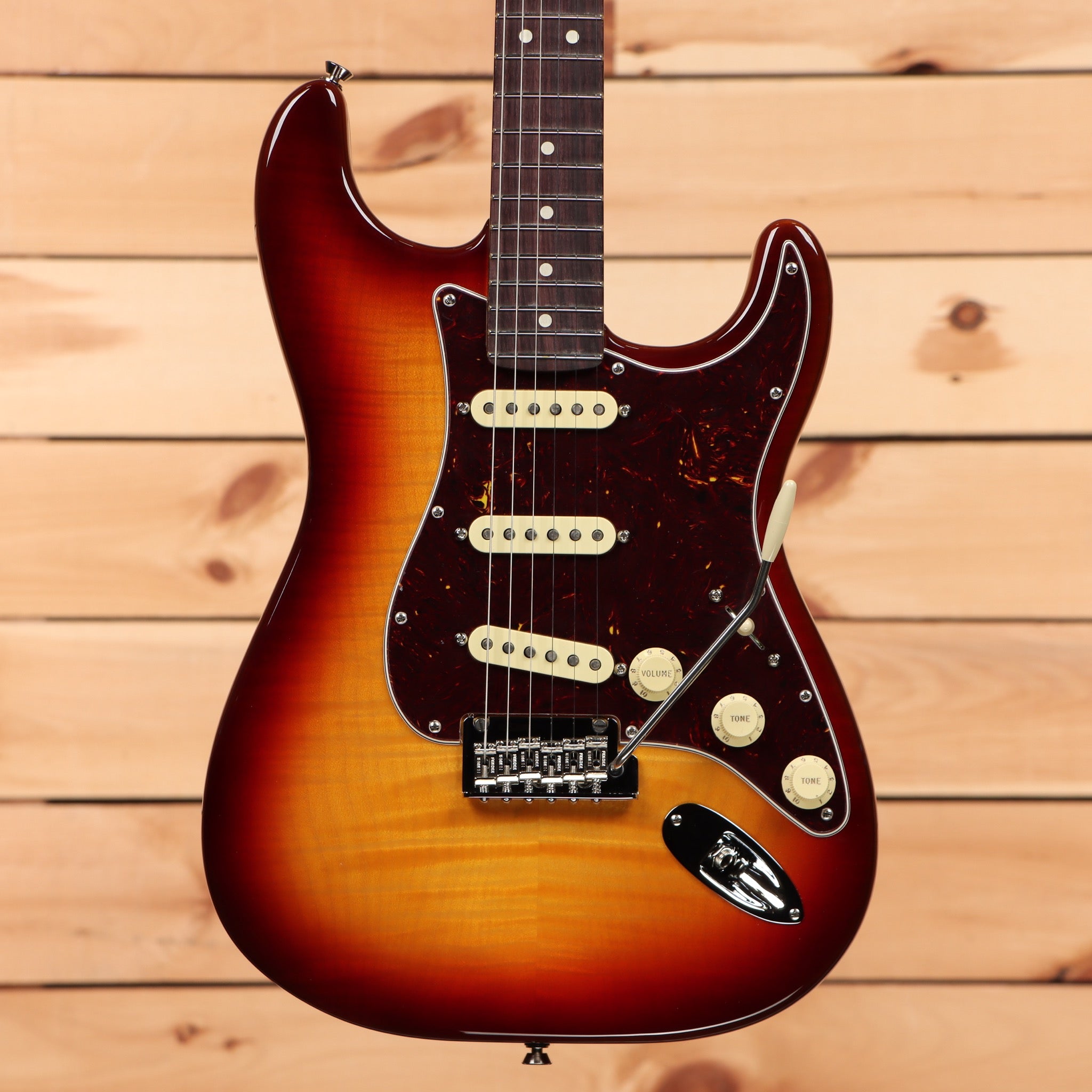 Fender 70th Anniversary American Professional II Stratocaster - Comet Burst