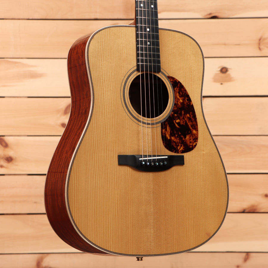 Boucher SG22G dreadnought acoustic guitar natural finish pre-owned with tortoiseshell pickguard