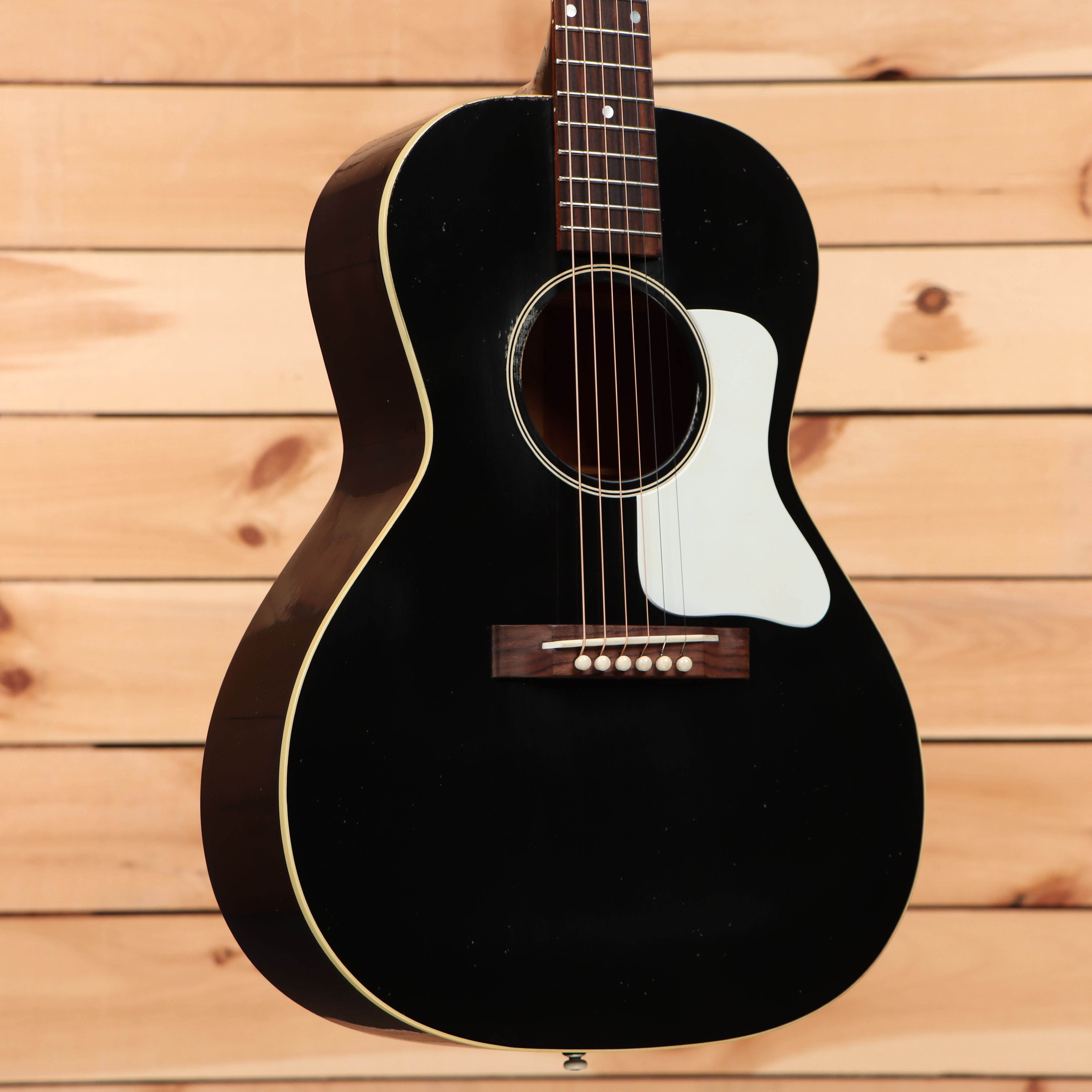 Gibson 1933 L00 light-aged acoustic guitar Ebony Murphy Lab finish with white pickguard