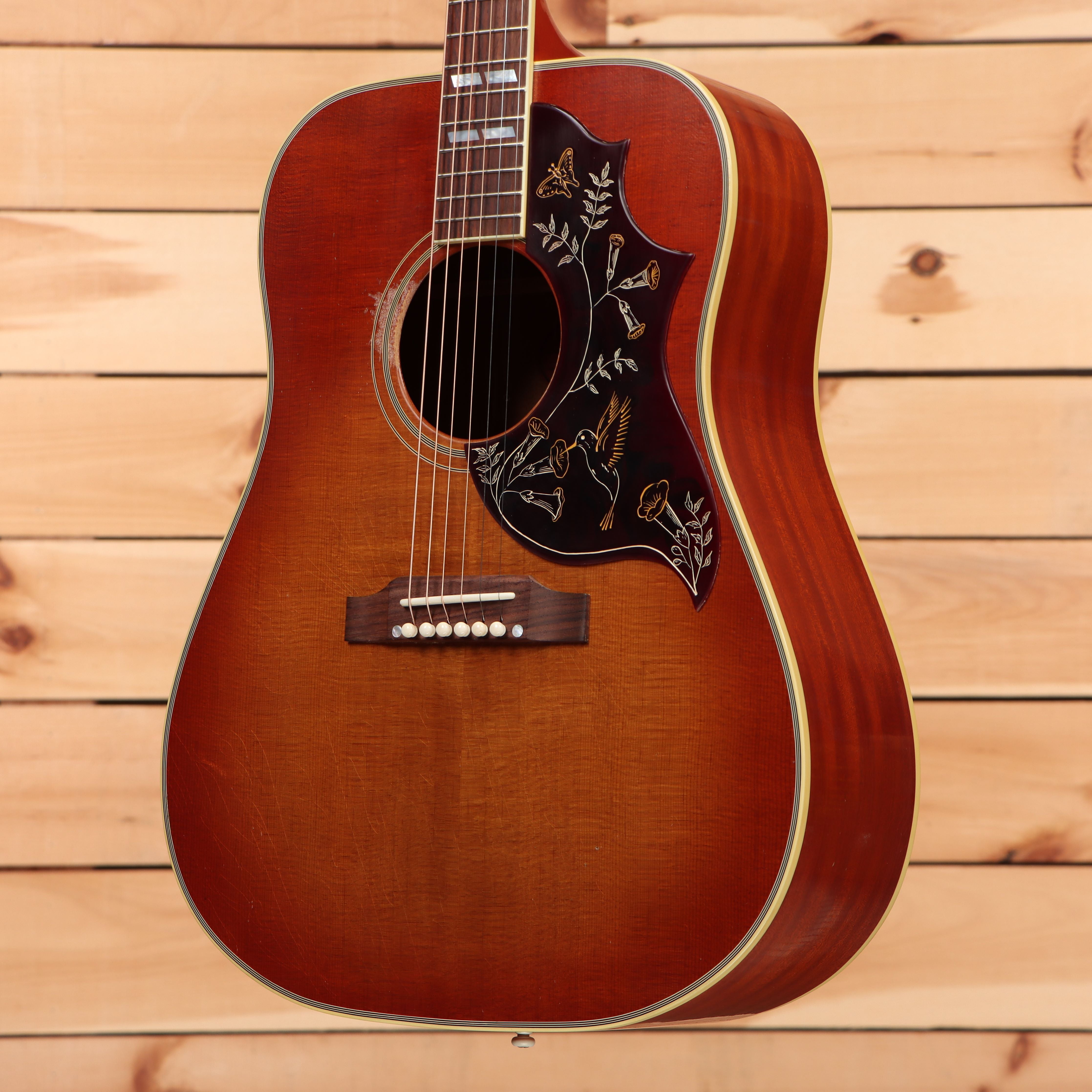 Gibson 1960 Hummingbird light-aged Heritage Cherry Sunburst dreadnought acoustic guitar with floral pickguard inlay
