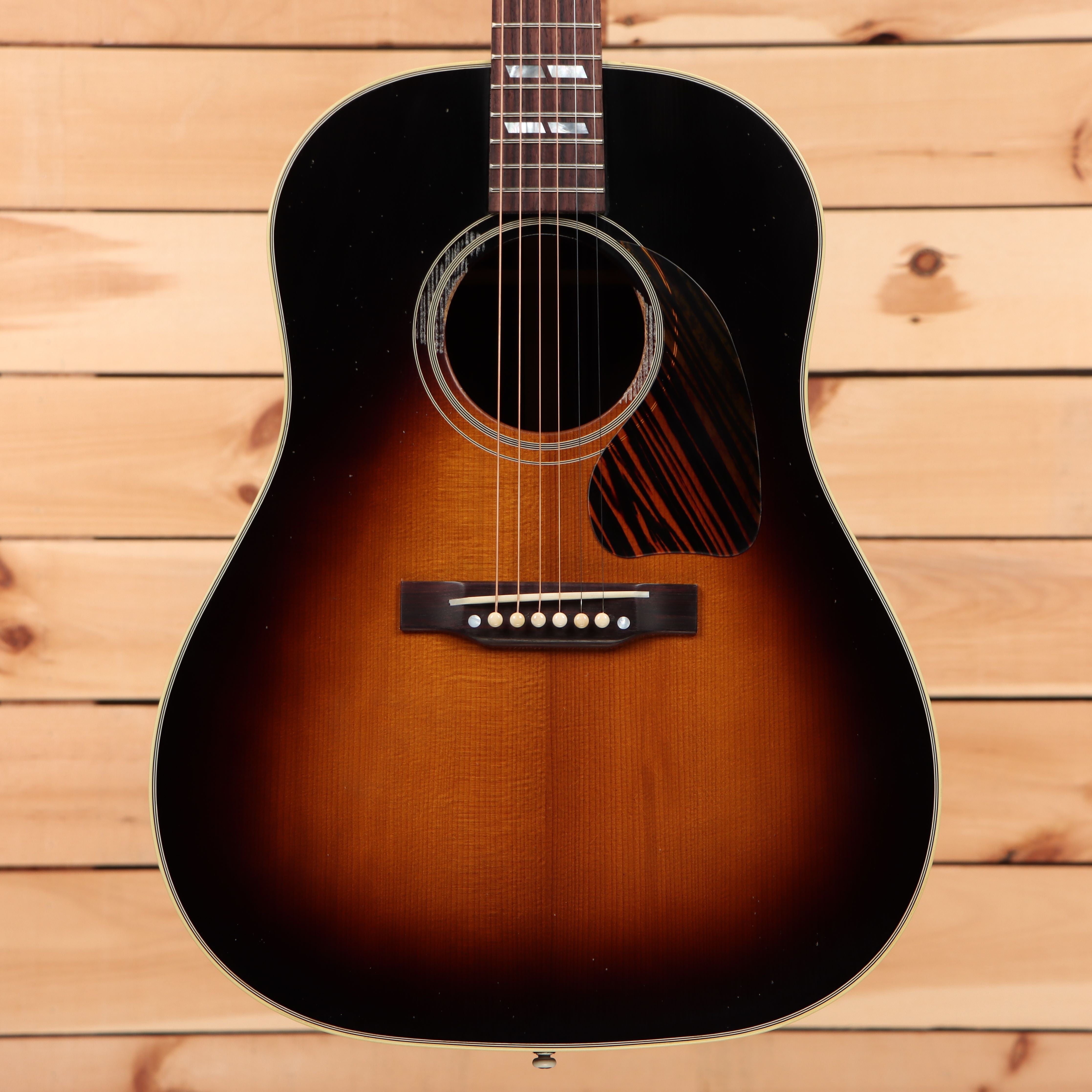 Gibson 1942 Banner Southern Jumbo light-aged vintage sunburst acoustic guitar 12-string with rosewood fretboard