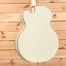 Gretsch G613655 Vintage Select Edition '55 Falcon semi-hollow electric guitar White Lacquer with f-holes