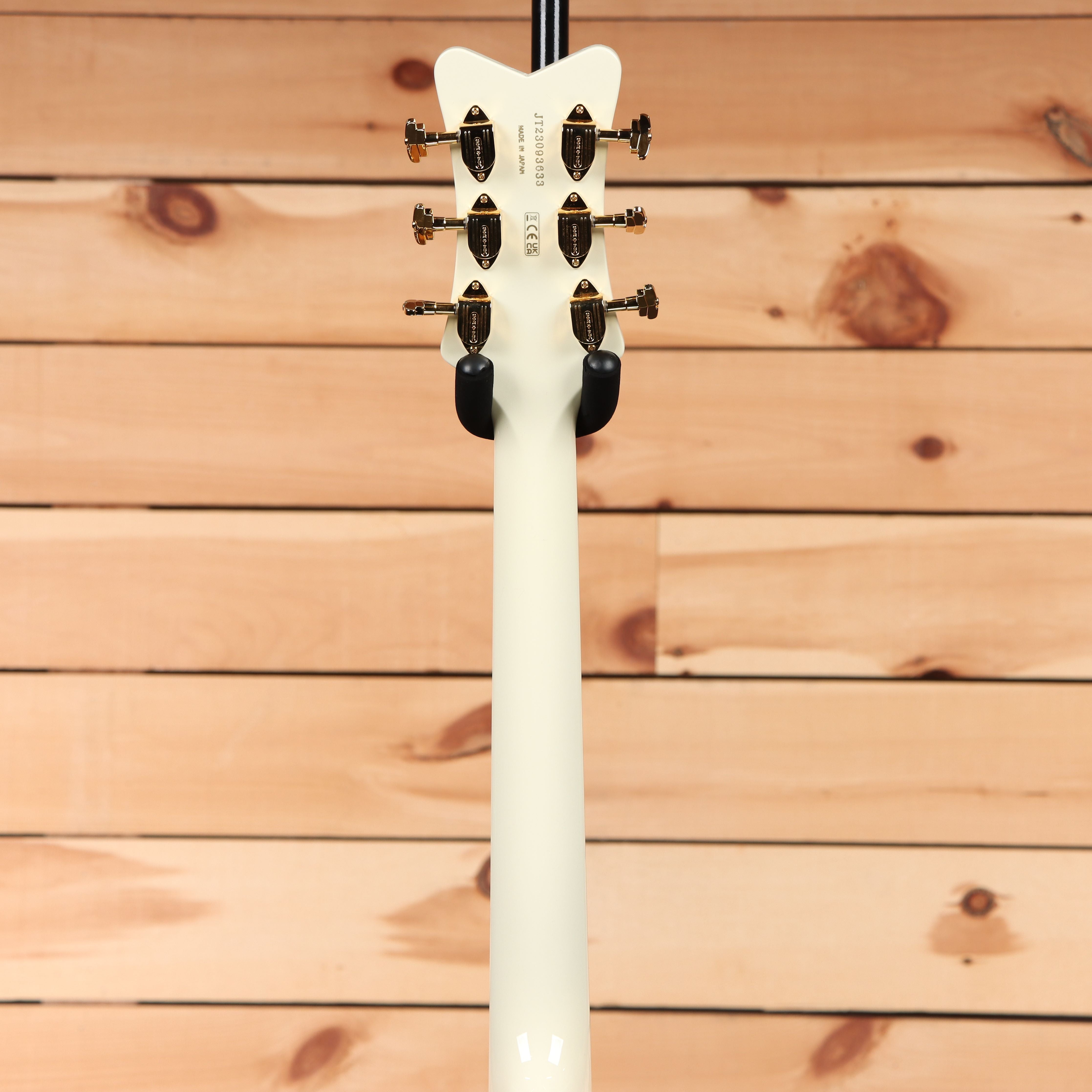 Gretsch G6135-55 Vintage Select Edition Falcon semi-hollow electric guitar white lacquer with gold hardware