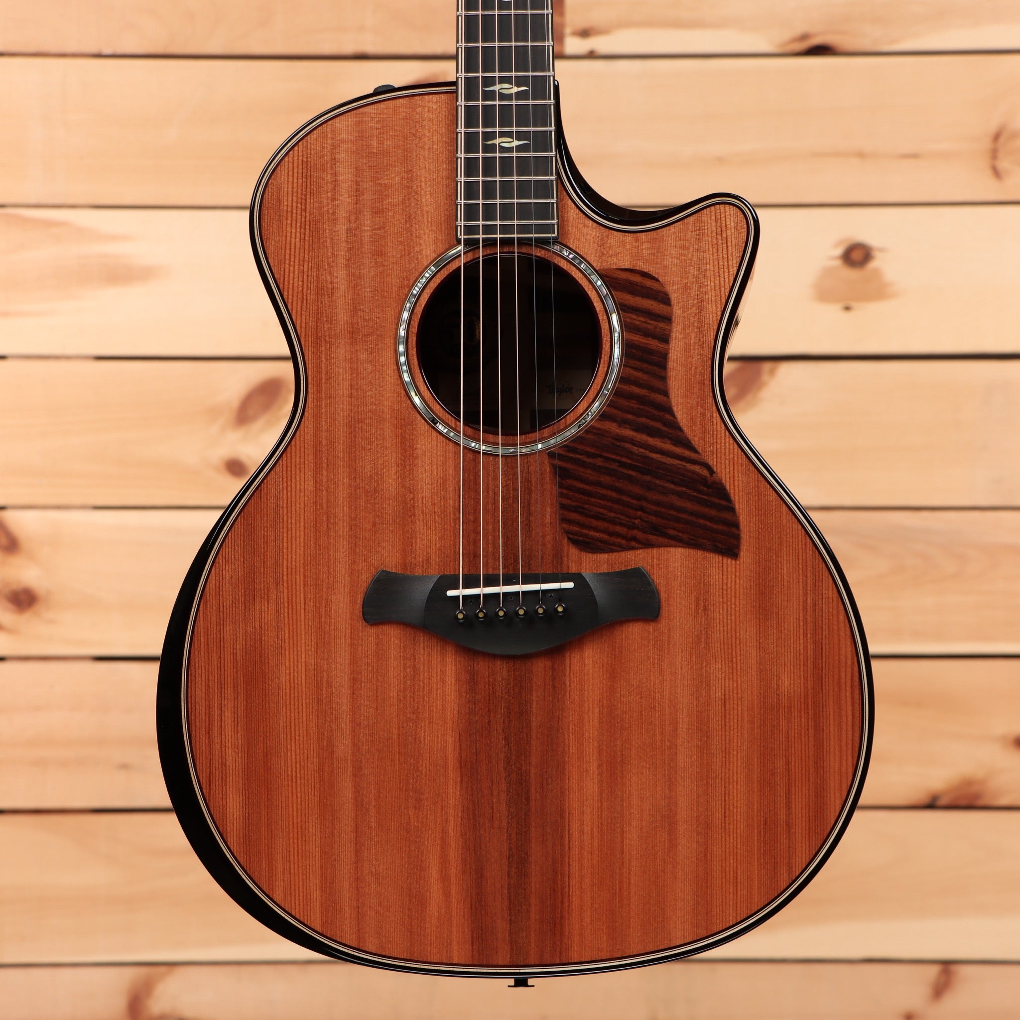 Taylor 50th Anniversary Builders Edition 814ce acoustic-electric guitar Natural finish with venetian cutaway